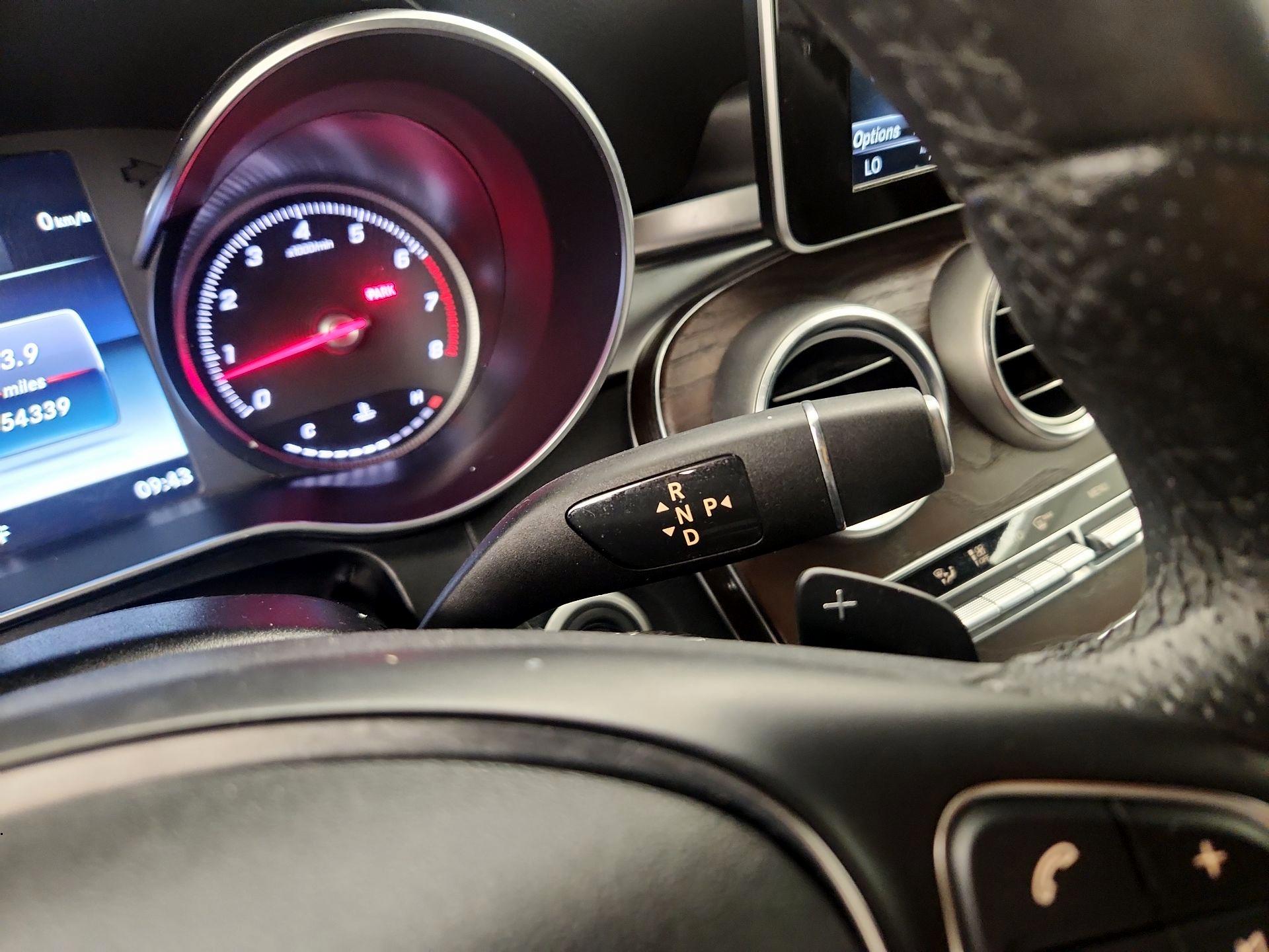 Thumbnail: 2018 Mercedes-Benz C-Class - 17