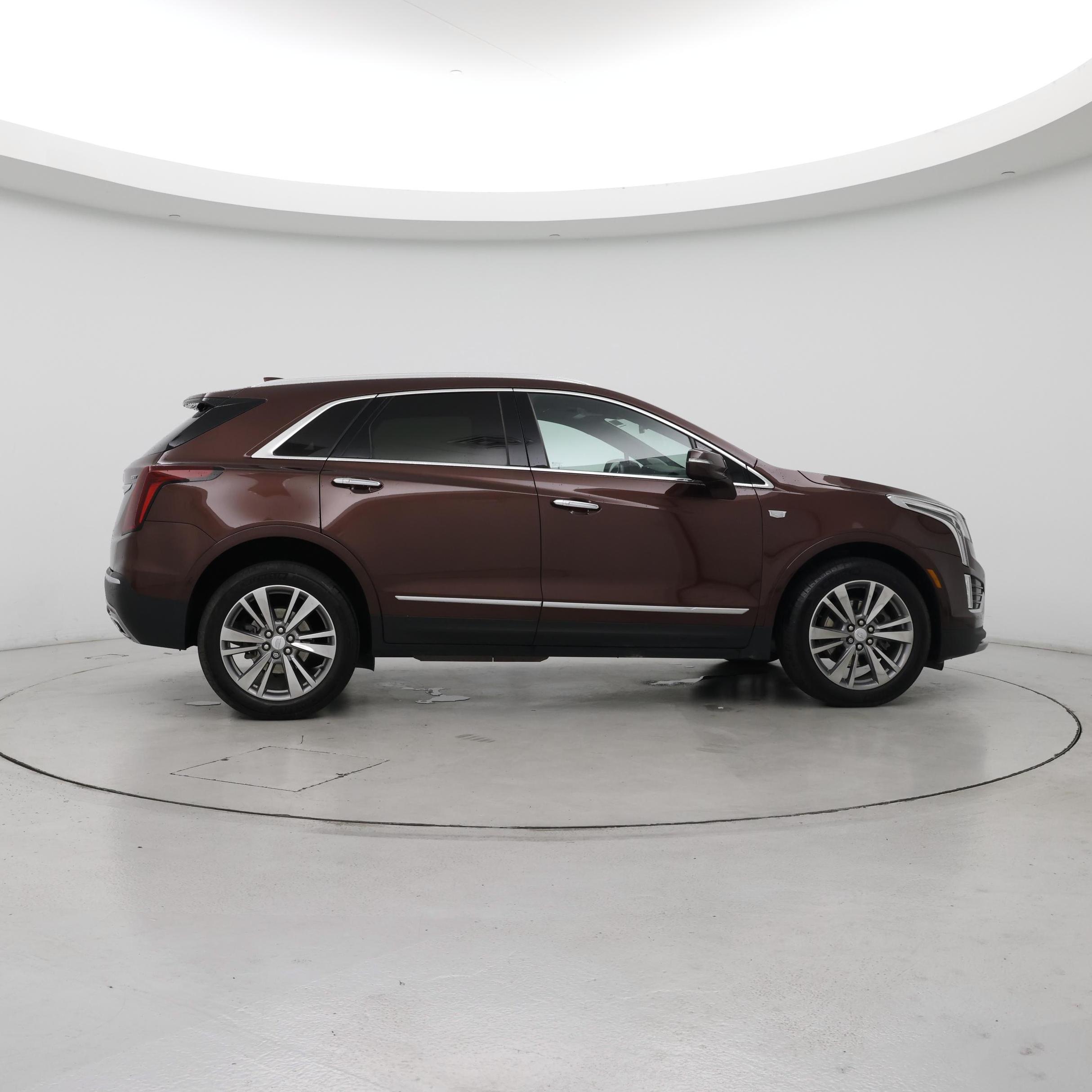 Thumbnail: 2022 Cadillac XT5 - 7