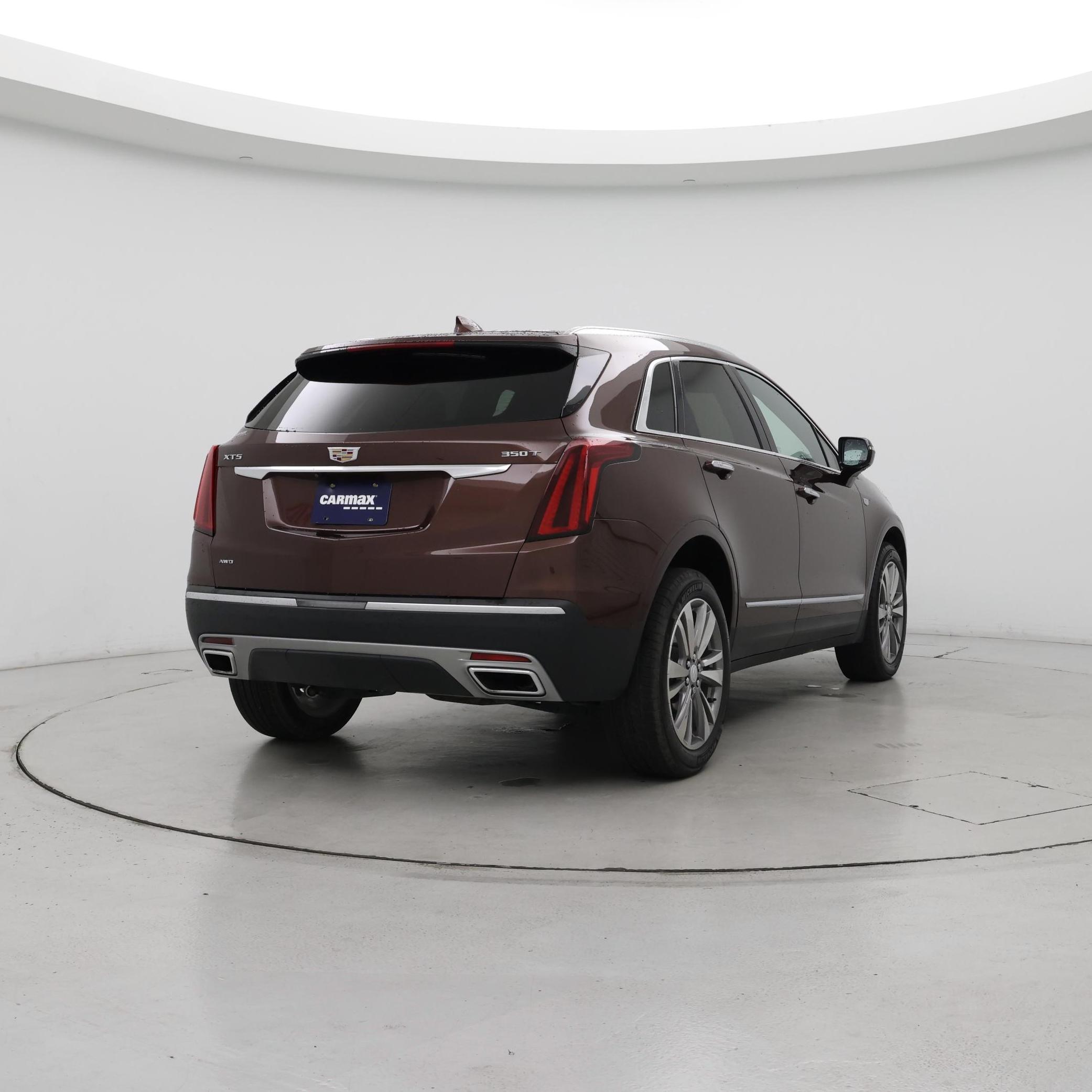 Thumbnail: 2022 Cadillac XT5 - 8