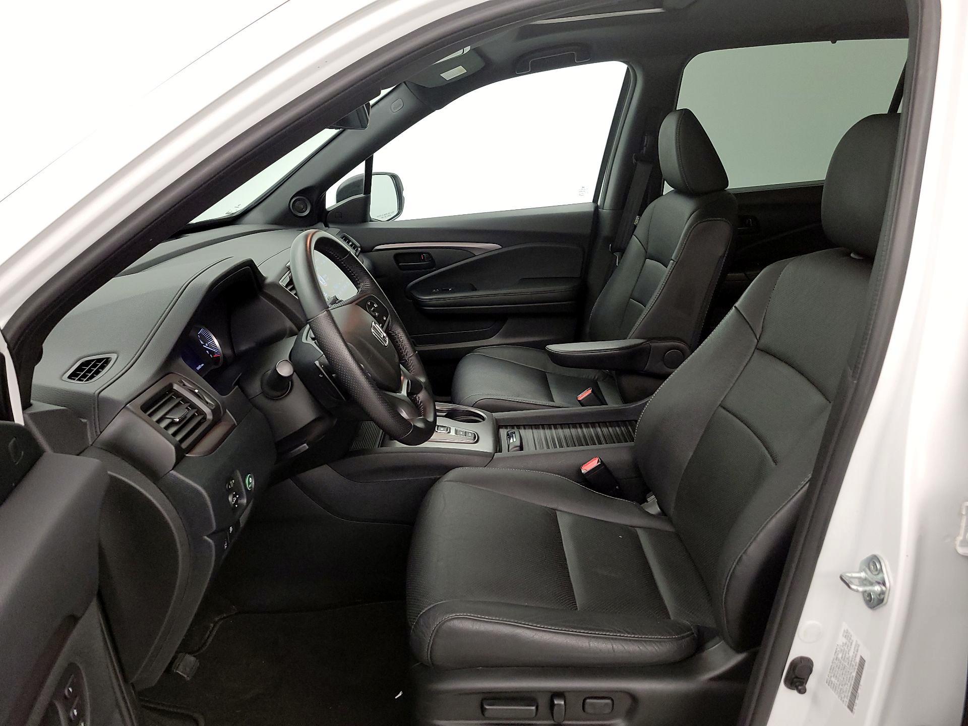 Thumbnail: 2022 Honda Passport - 11