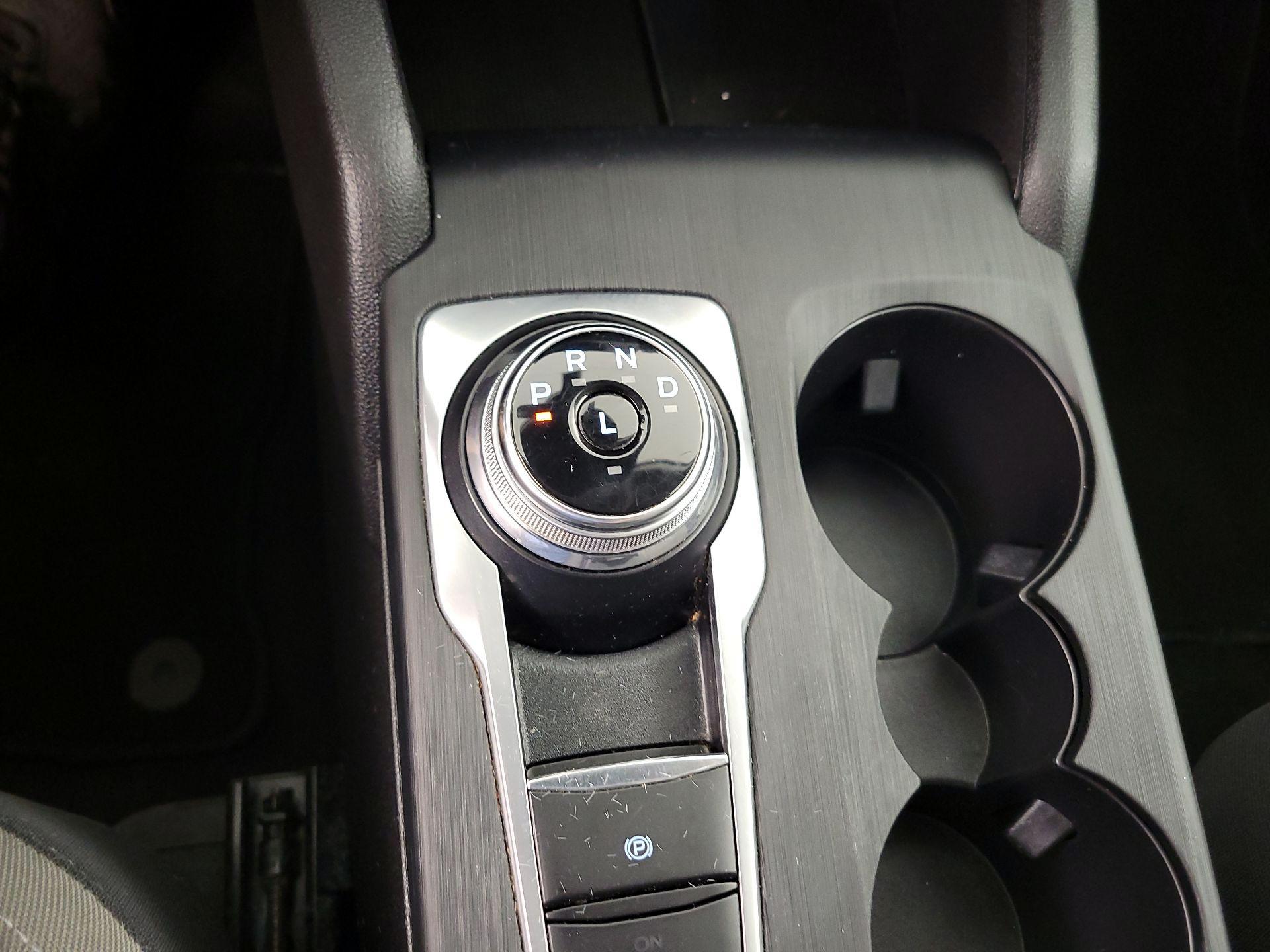 Thumbnail: 2021 Ford Escape - 17