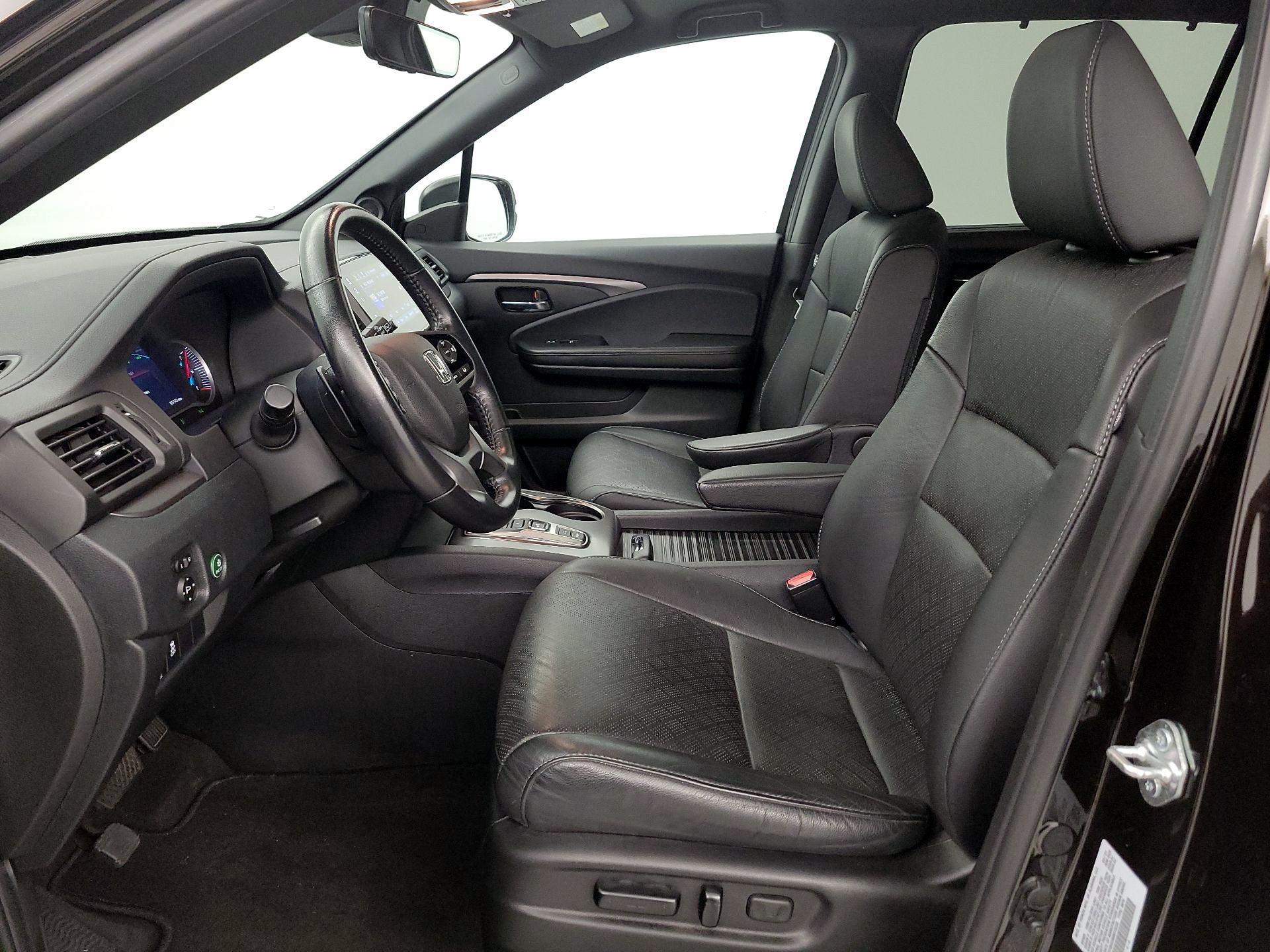 Thumbnail: 2021 Honda Passport - 11