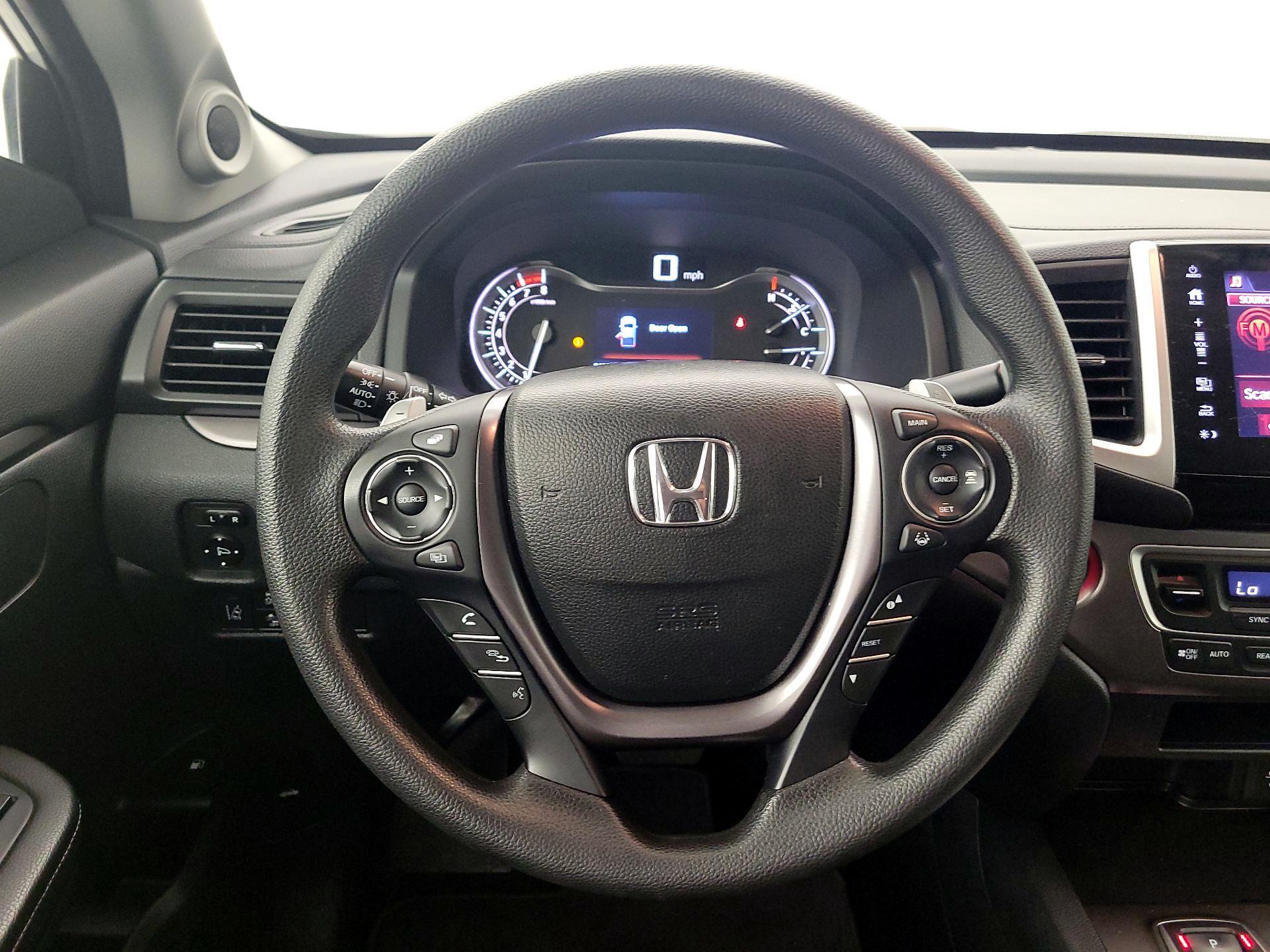 Thumbnail: 2020 Honda Ridgeline - 10