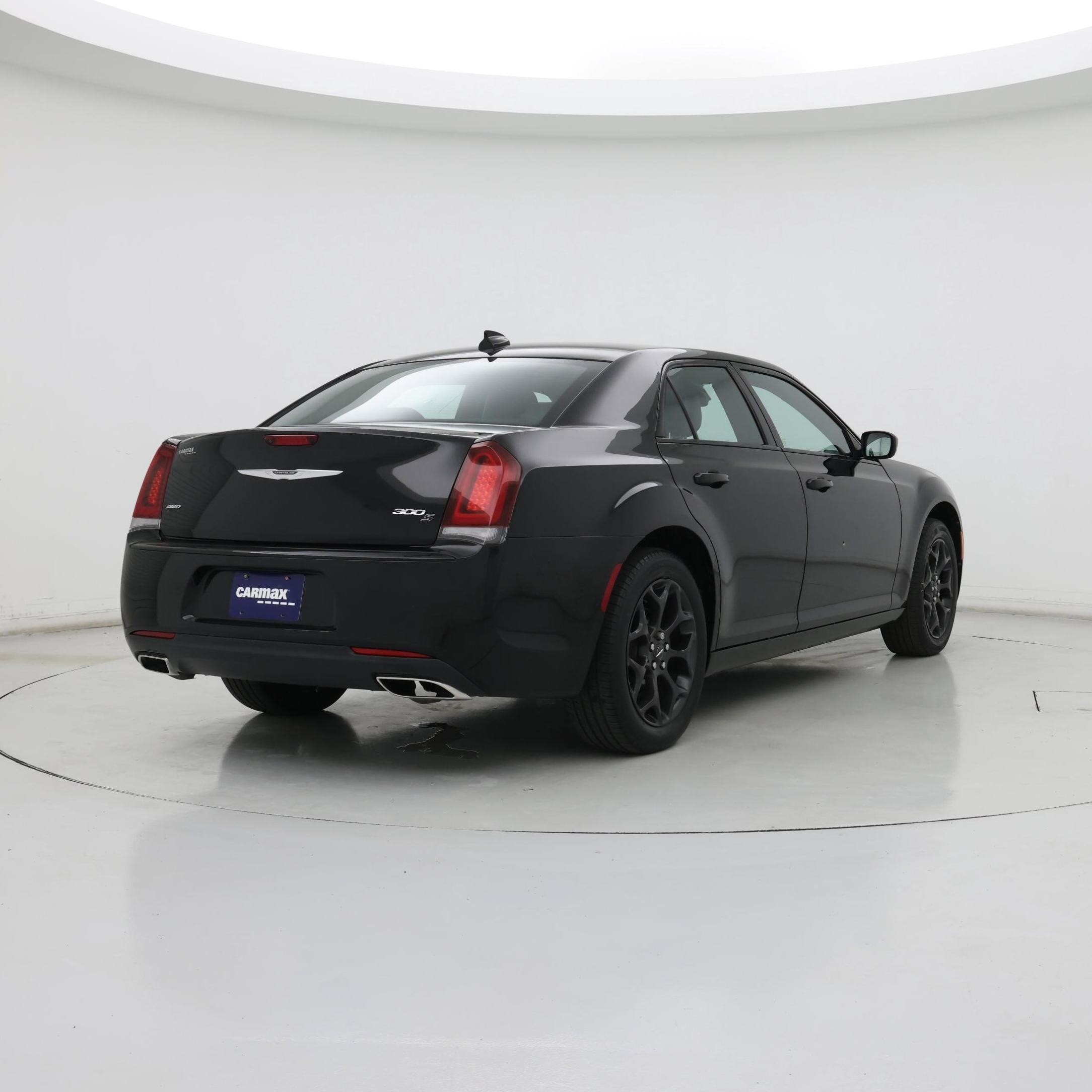 Thumbnail: 2019 Chrysler 300 - 8