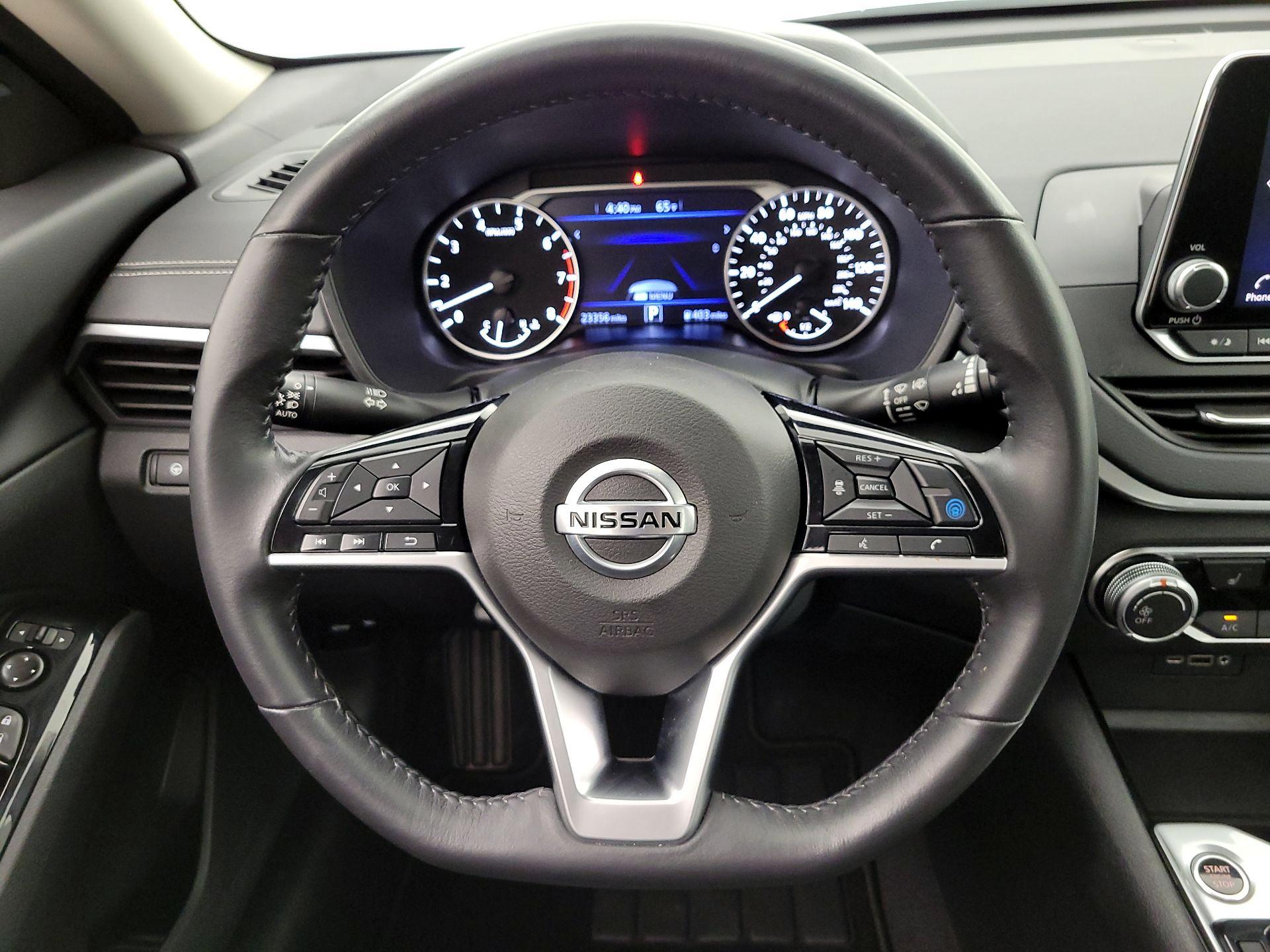 Thumbnail: 2022 Nissan Altima - 10
