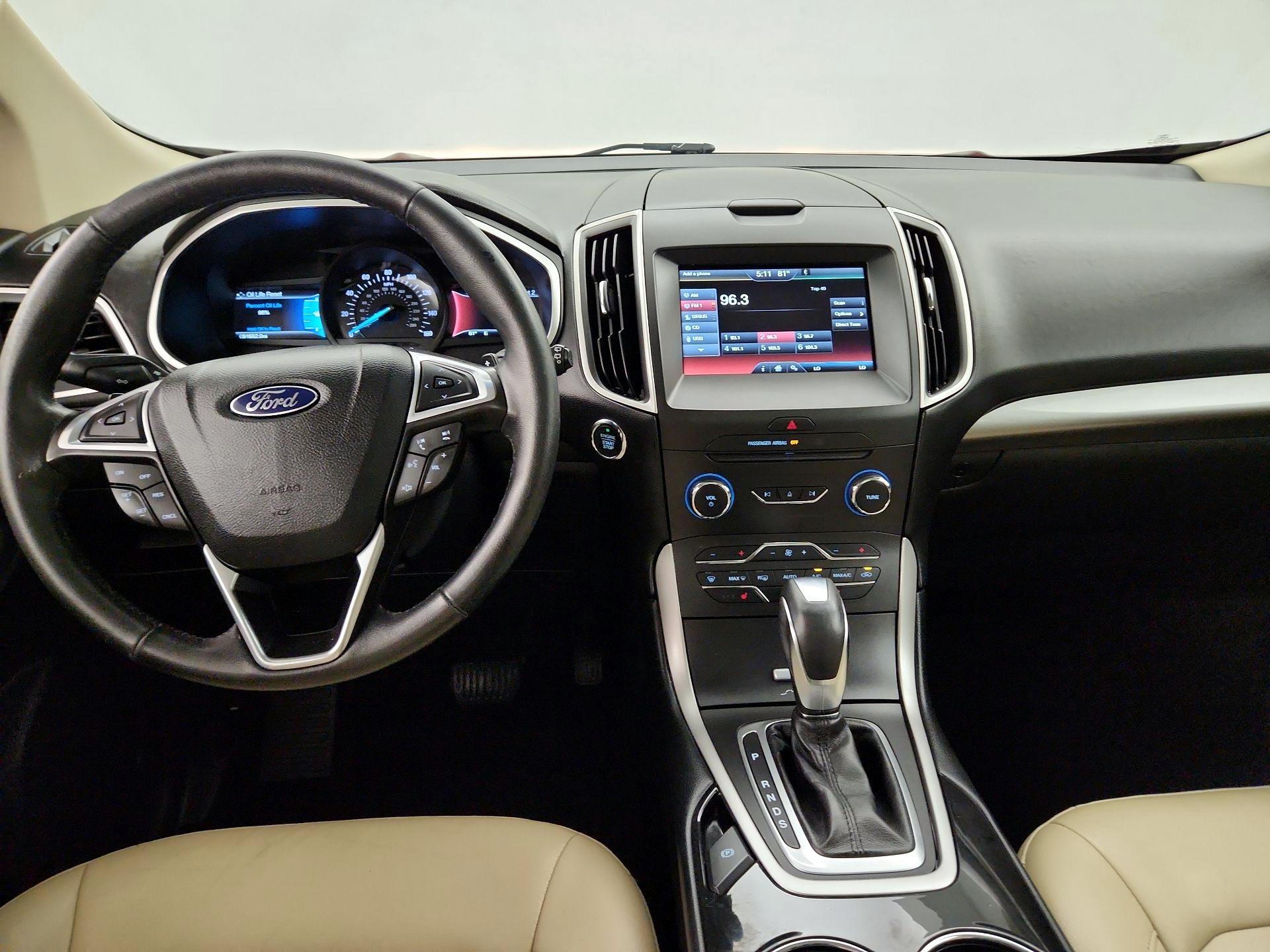 Thumbnail: 2015 Ford Edge - 9