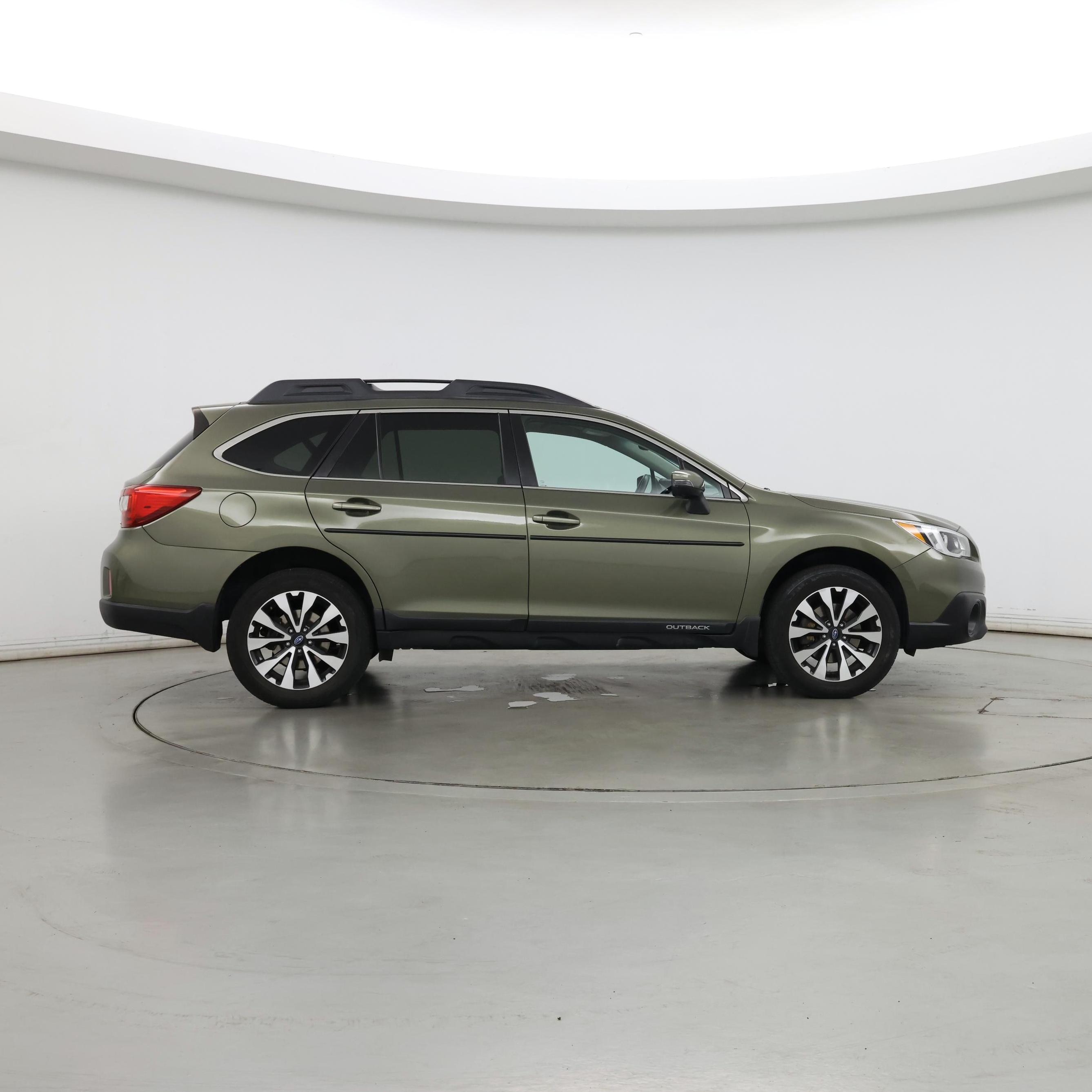 Thumbnail: 2015 Subaru Outback - 7