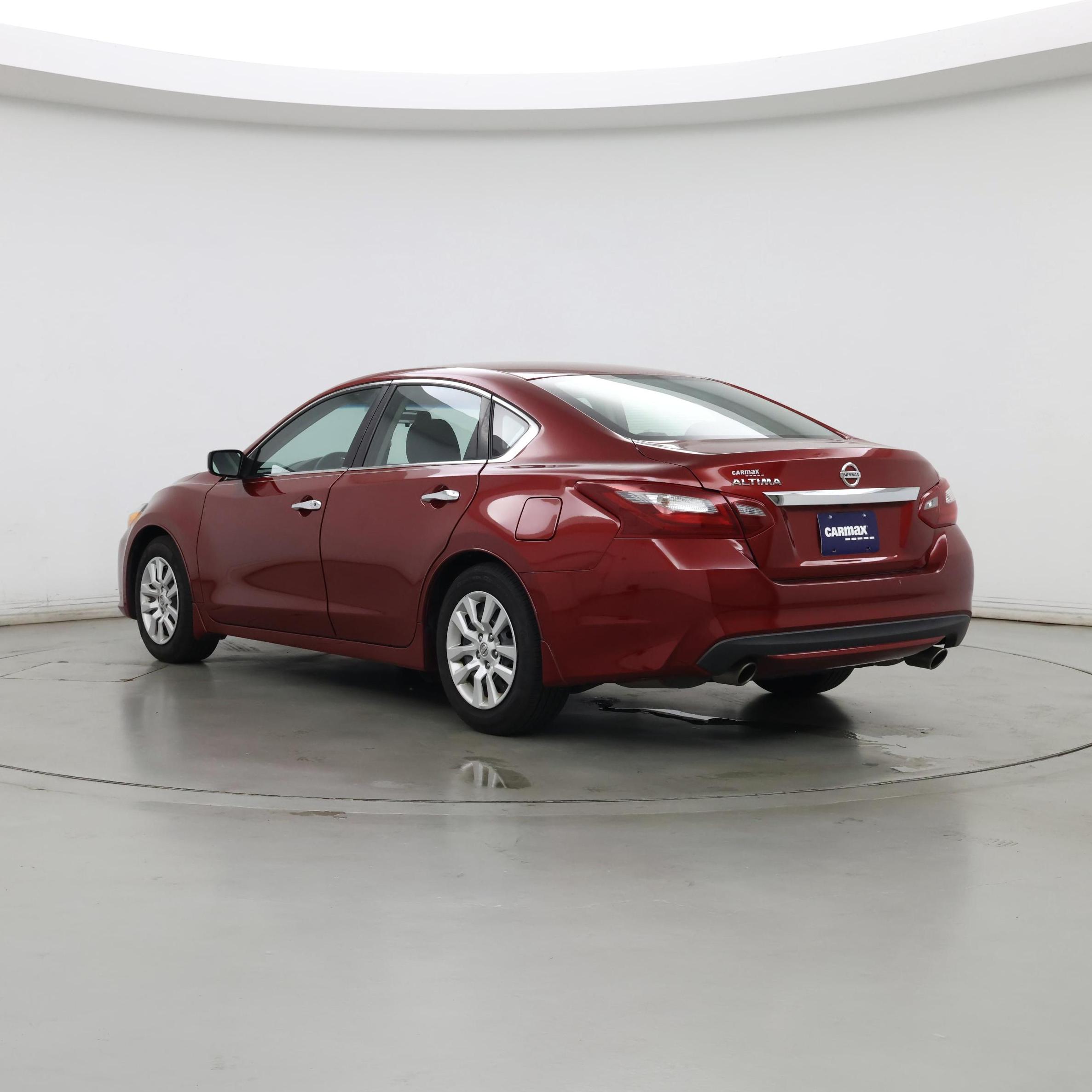 Thumbnail: 2018 Nissan Altima - 2