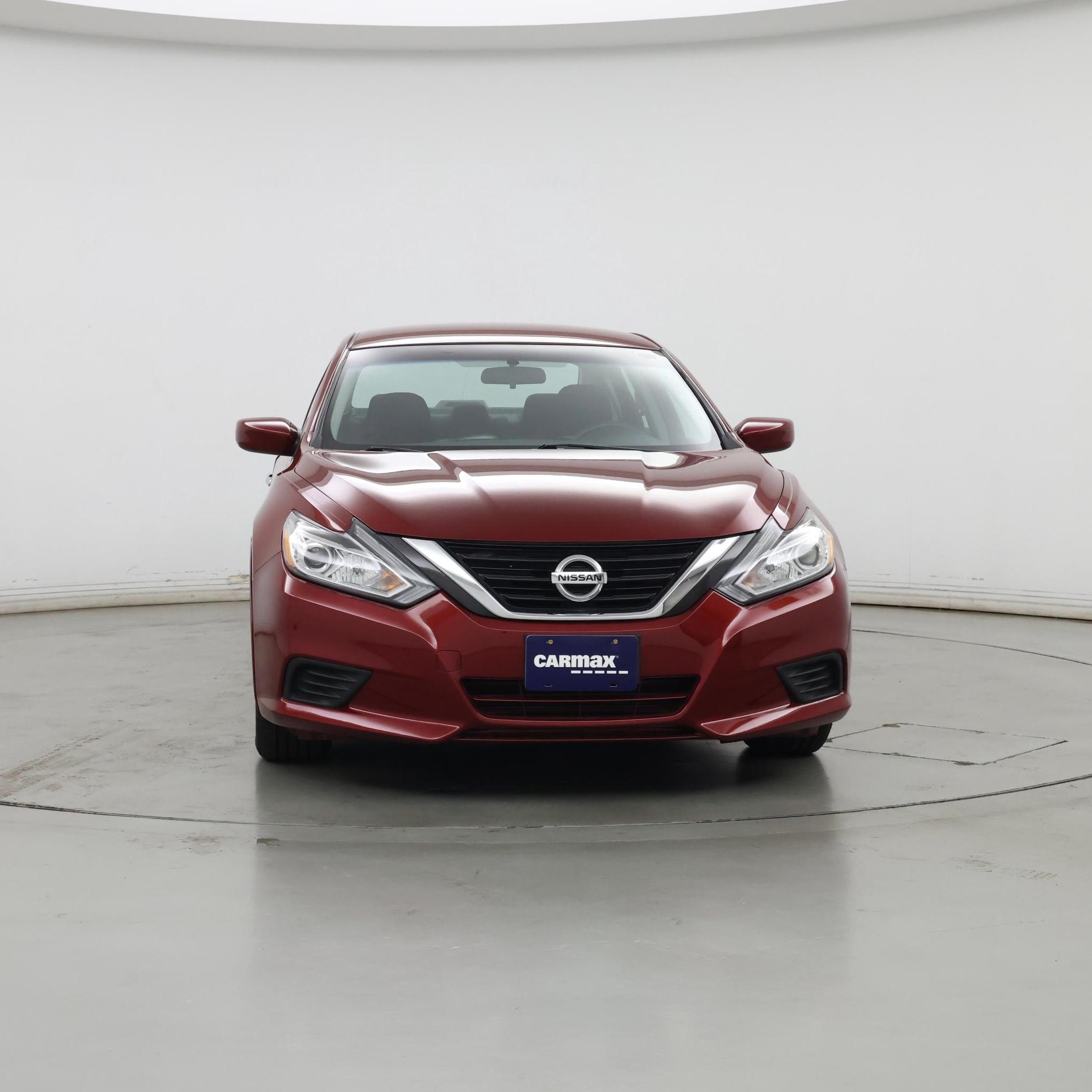 Thumbnail: 2018 Nissan Altima - 5