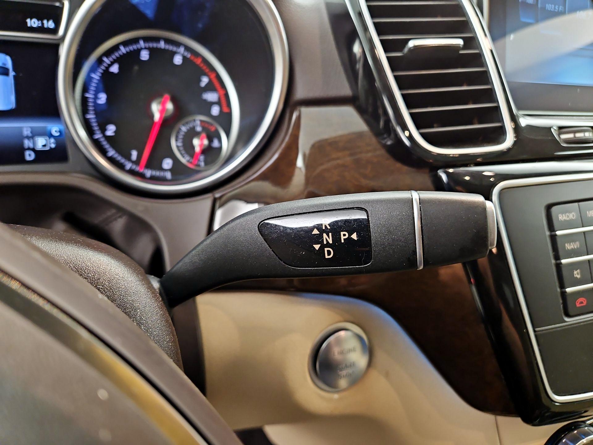 Thumbnail: 2018 Mercedes-Benz GLE - 18