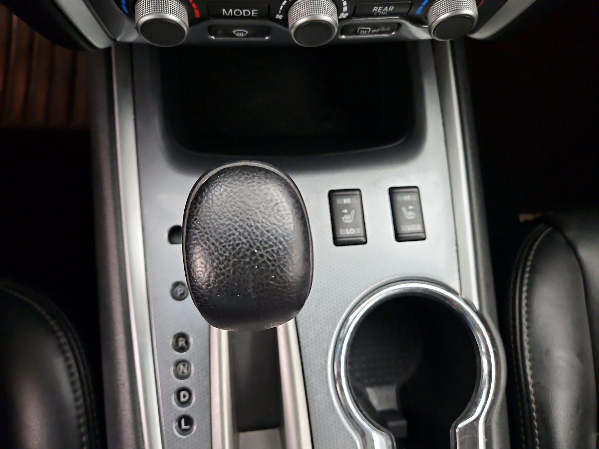 Thumbnail: 2019 Nissan Pathfinder - 18