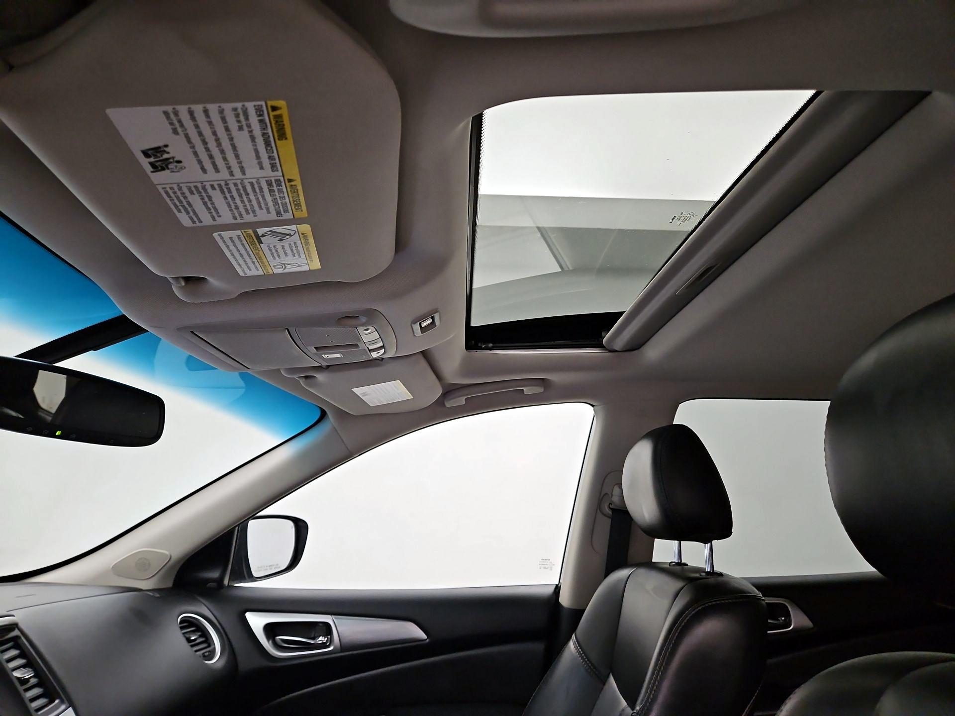 Thumbnail: 2019 Nissan Pathfinder - 20