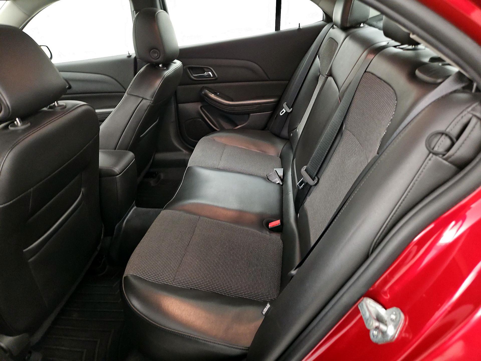 Thumbnail: 2014 Chevrolet Malibu - 20