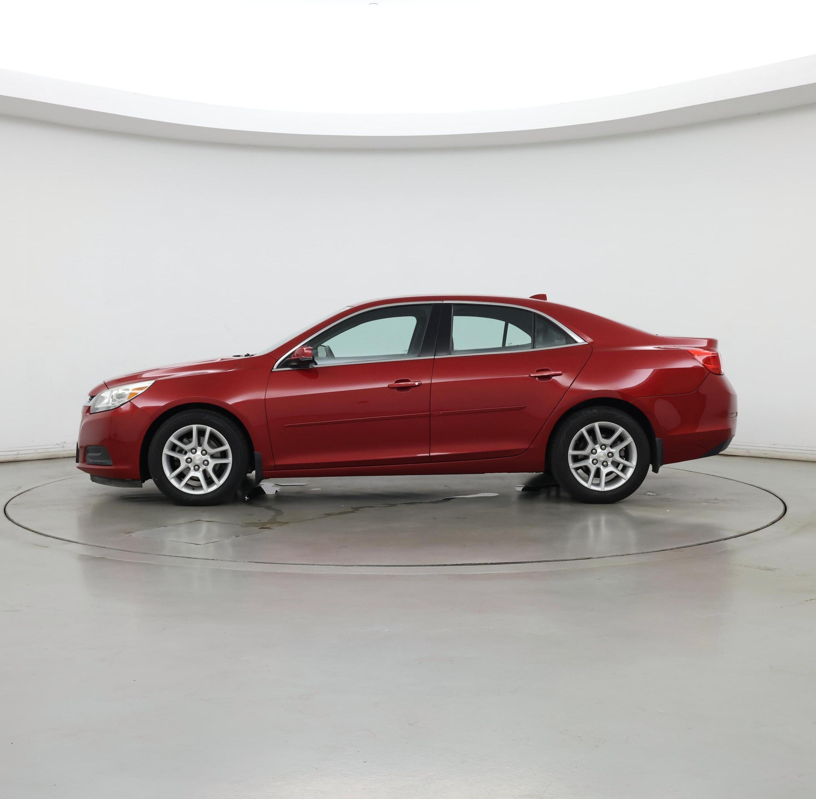 Thumbnail: 2014 Chevrolet Malibu - 3
