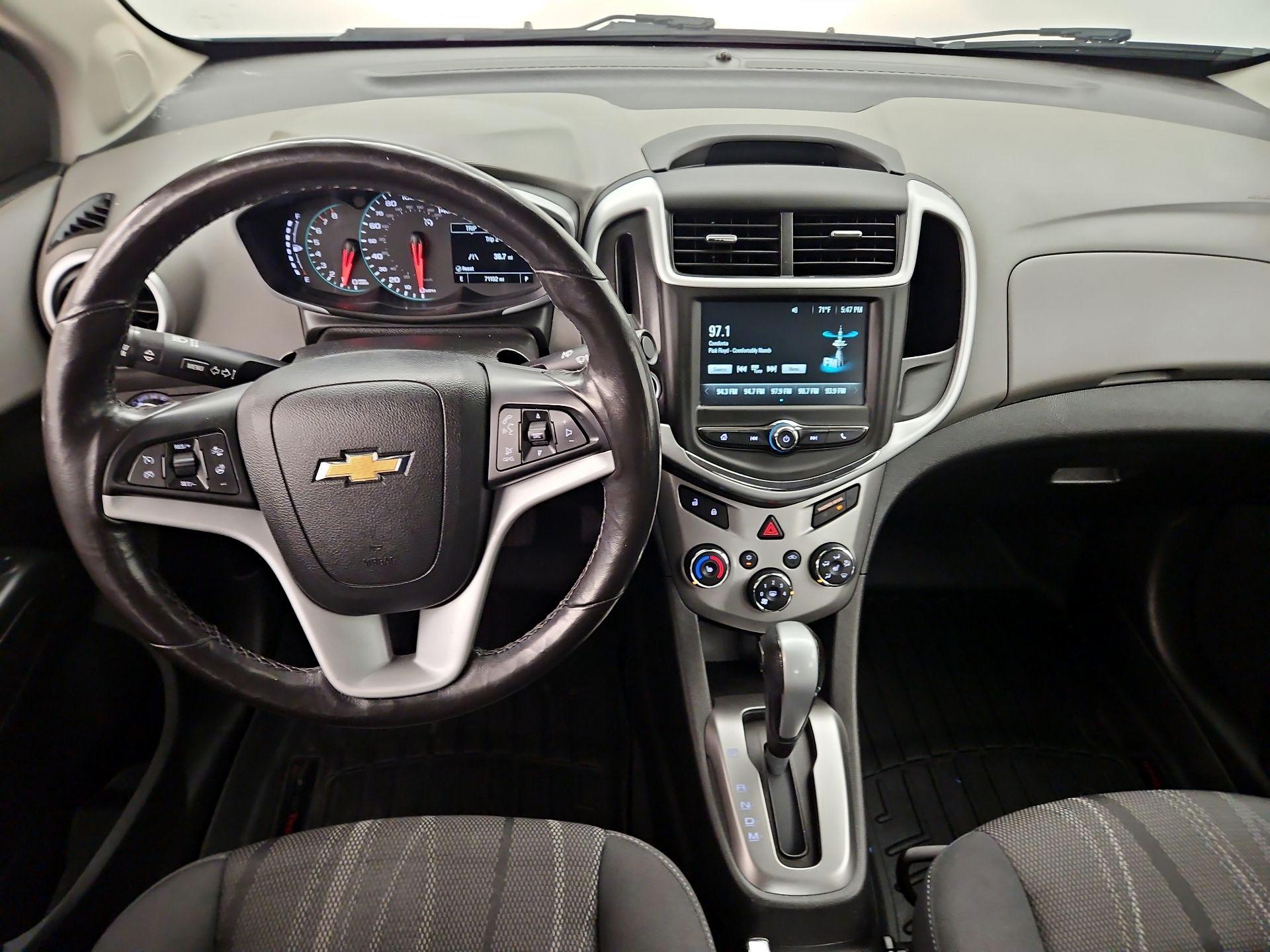 Thumbnail: 2017 Chevrolet Sonic - 9