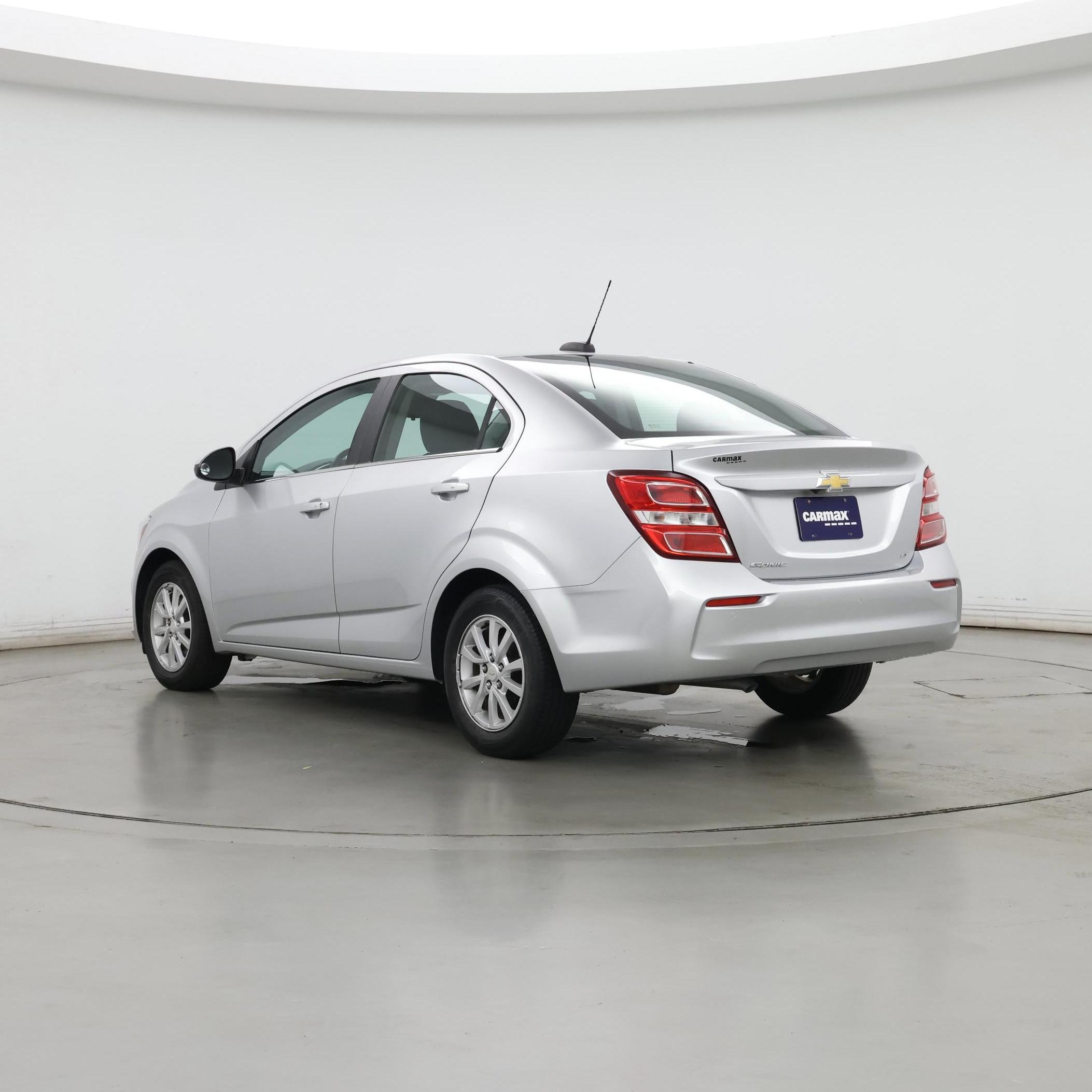 Thumbnail: 2017 Chevrolet Sonic - 2