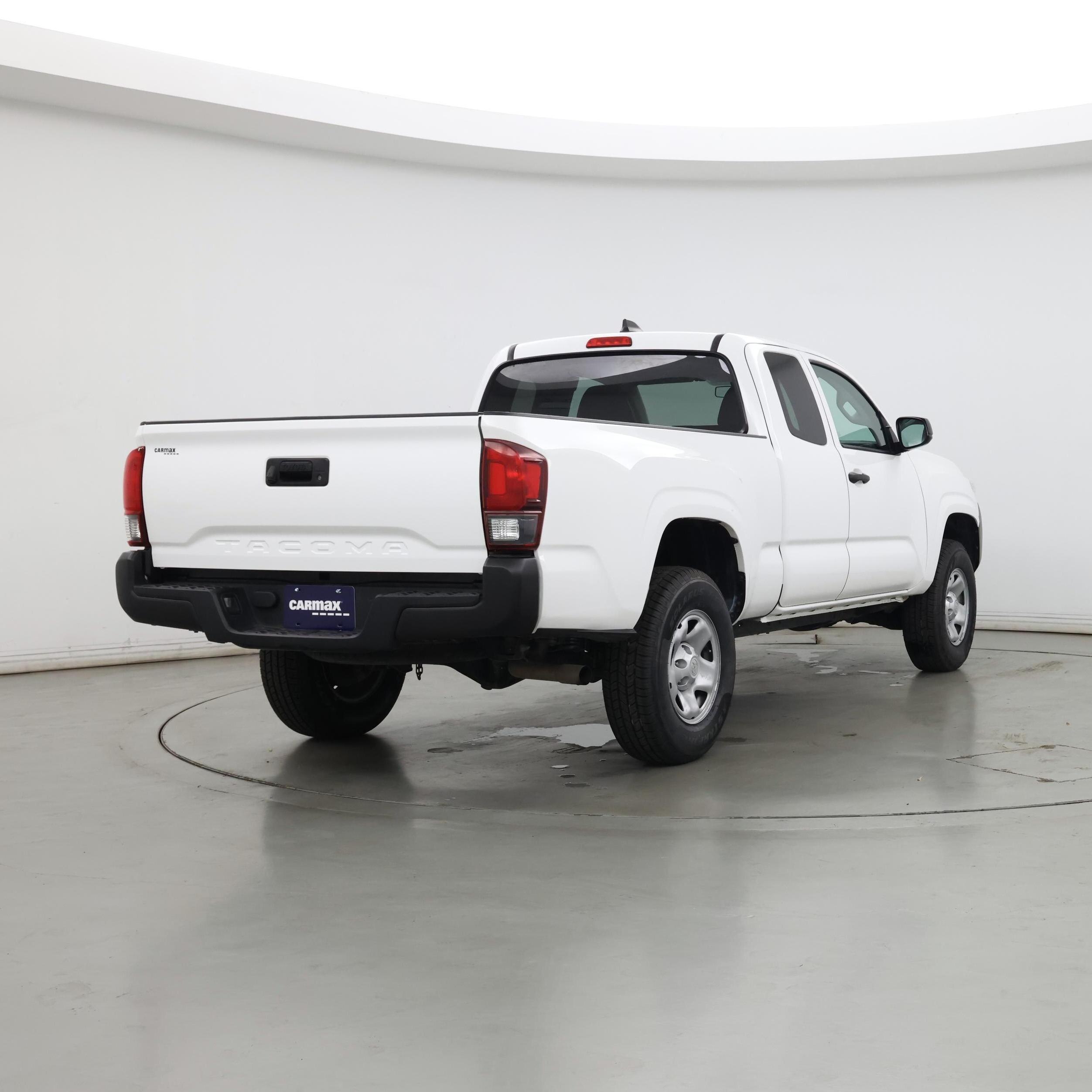 Thumbnail: 2022 Toyota Tacoma - 8