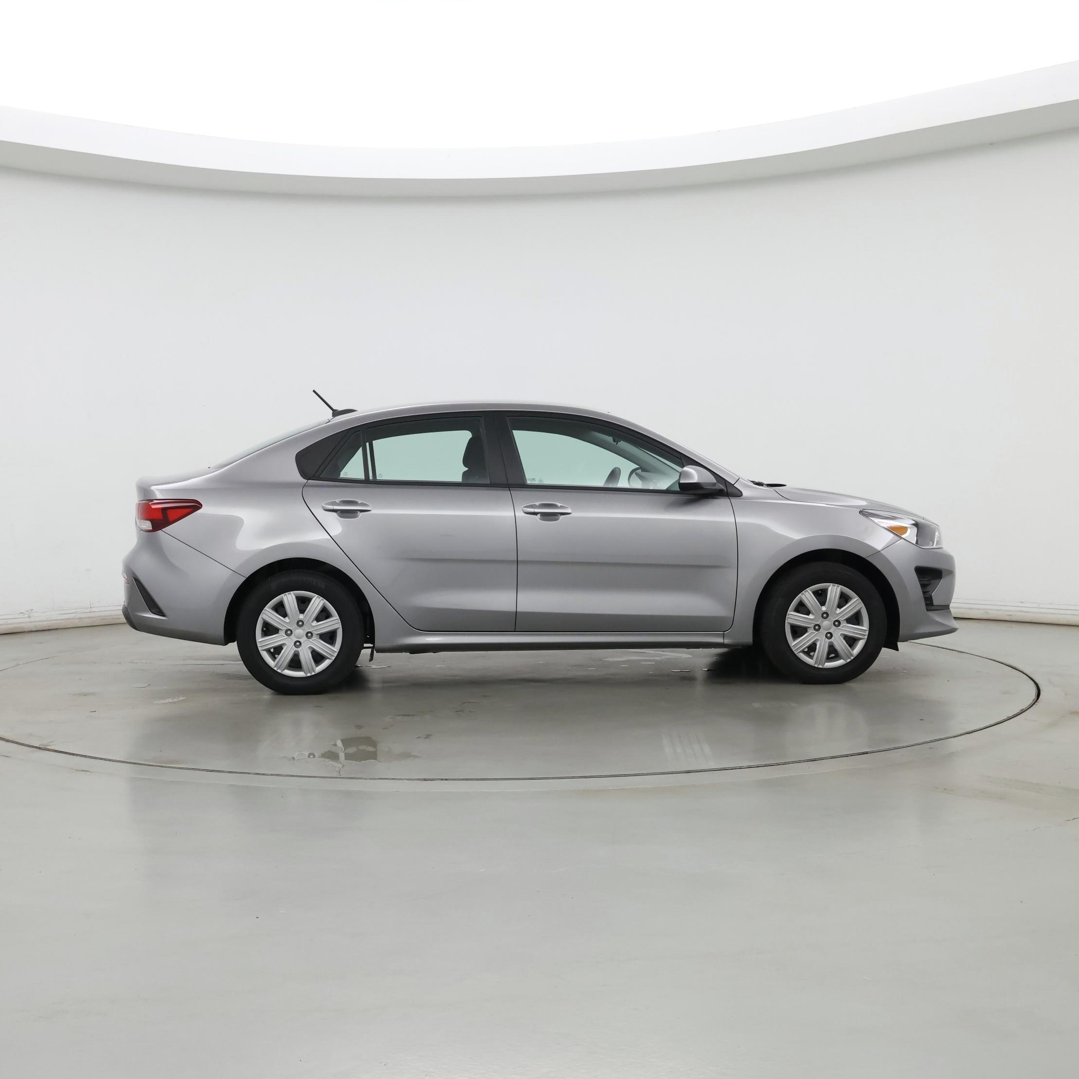 Thumbnail: 2023 Kia Rio - 7