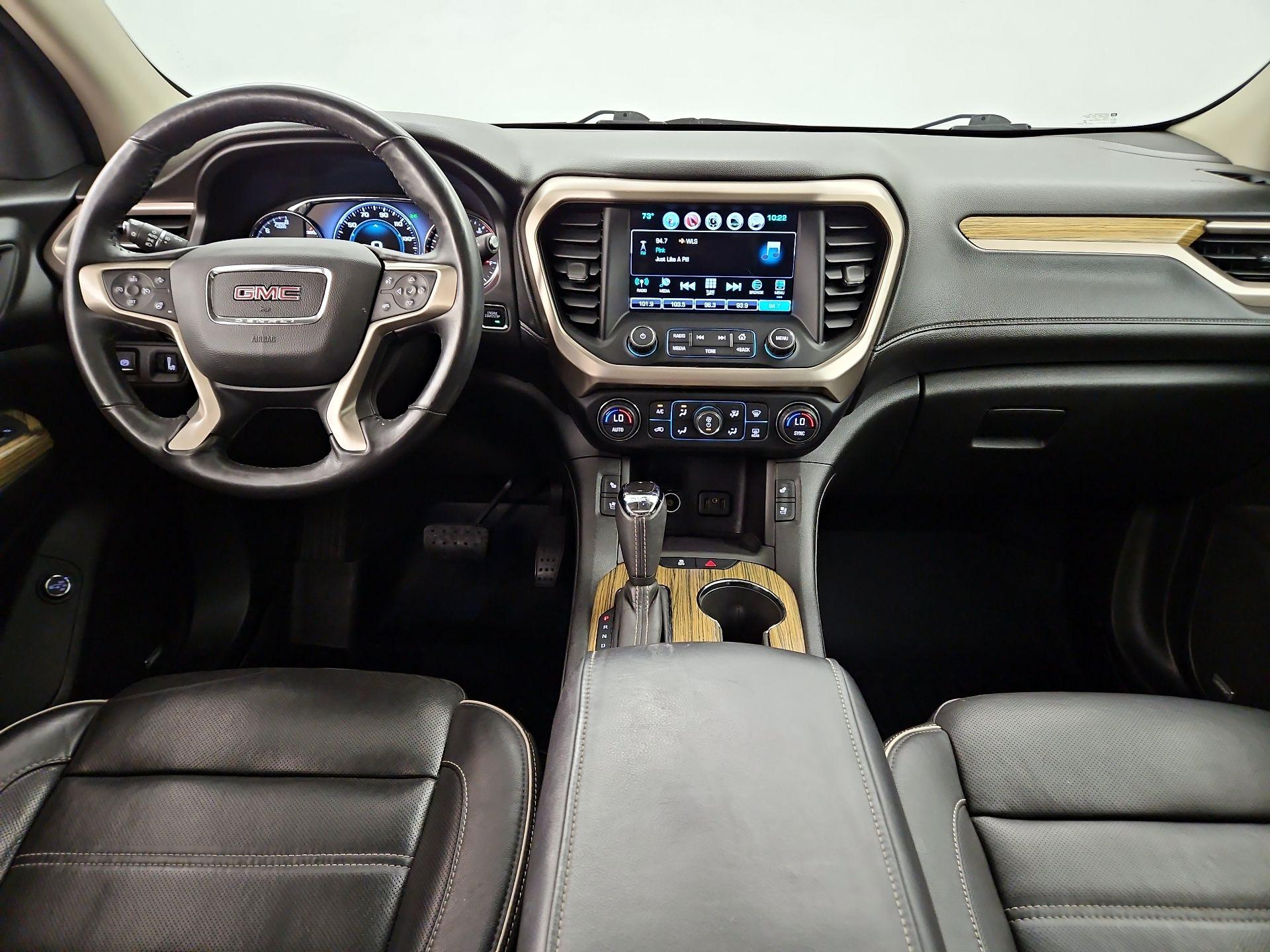 Thumbnail: 2017 GMC Acadia - 9