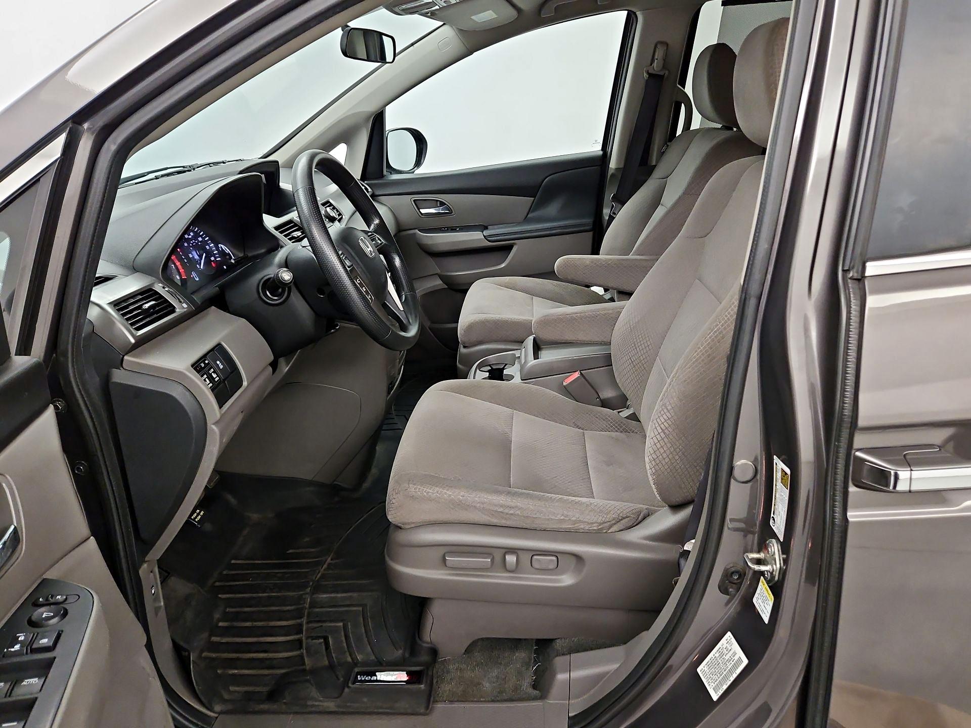 Thumbnail: 2016 Honda Odyssey - 11