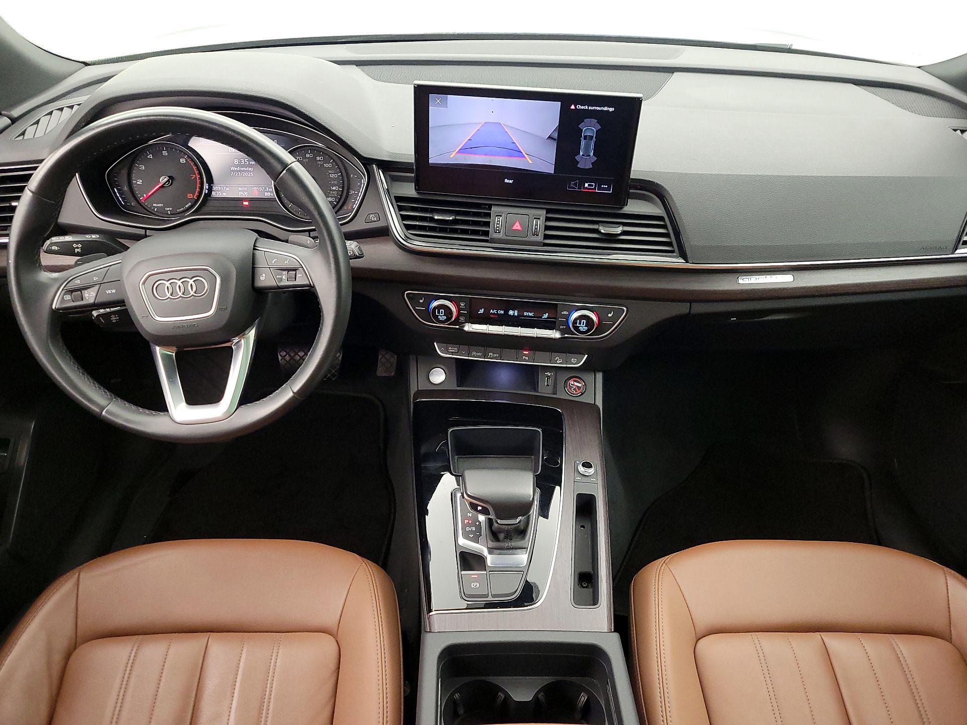 Thumbnail: 2022 Audi Q5 - 9