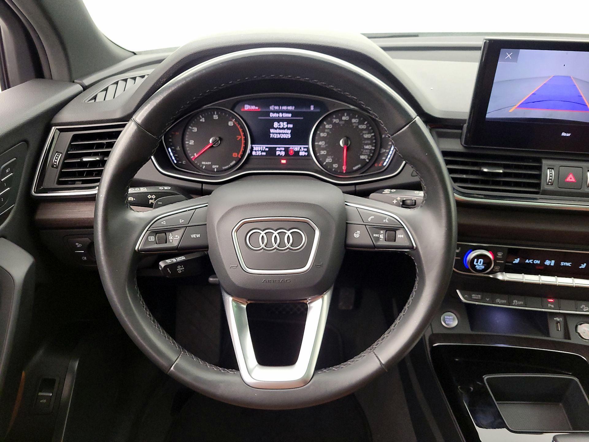 Thumbnail: 2022 Audi Q5 - 10