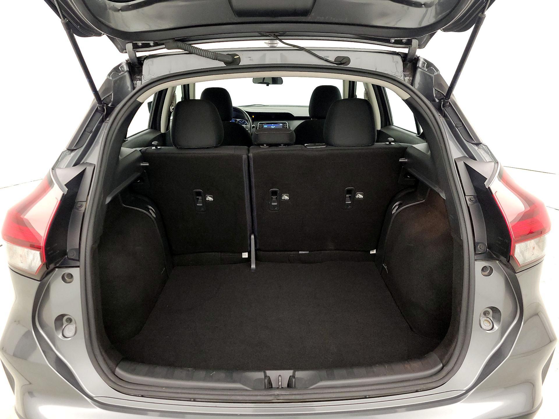 Thumbnail: 2021 Nissan Kicks - 20