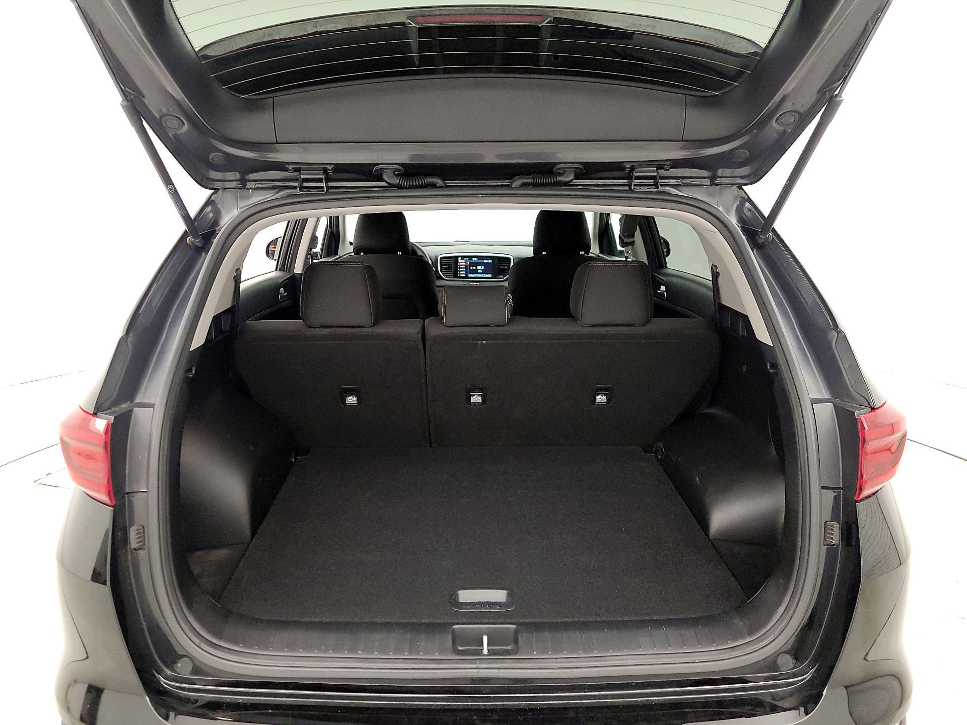 Thumbnail: 2021 Kia Sportage - 20