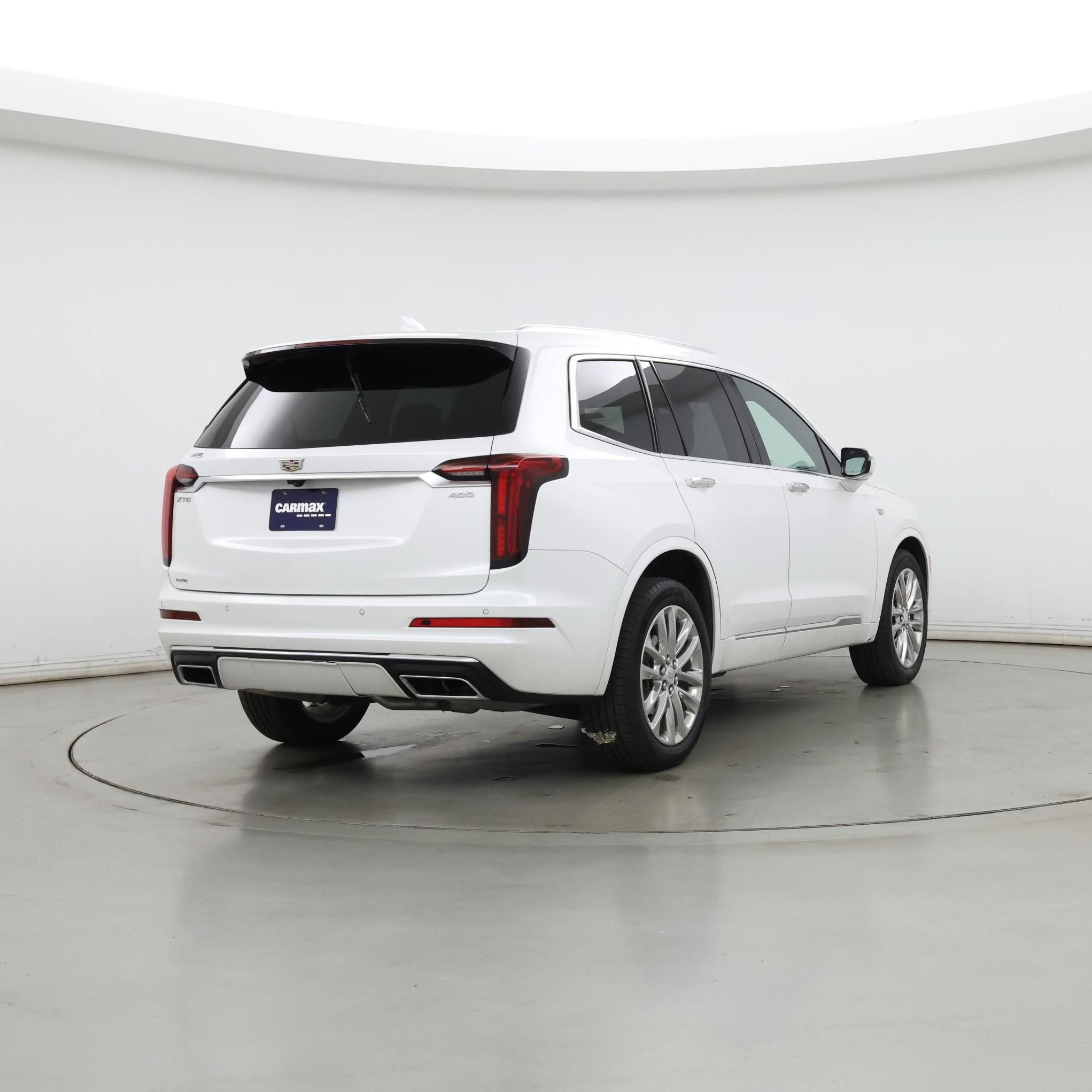 Thumbnail: 2023 Cadillac XT6 - 8