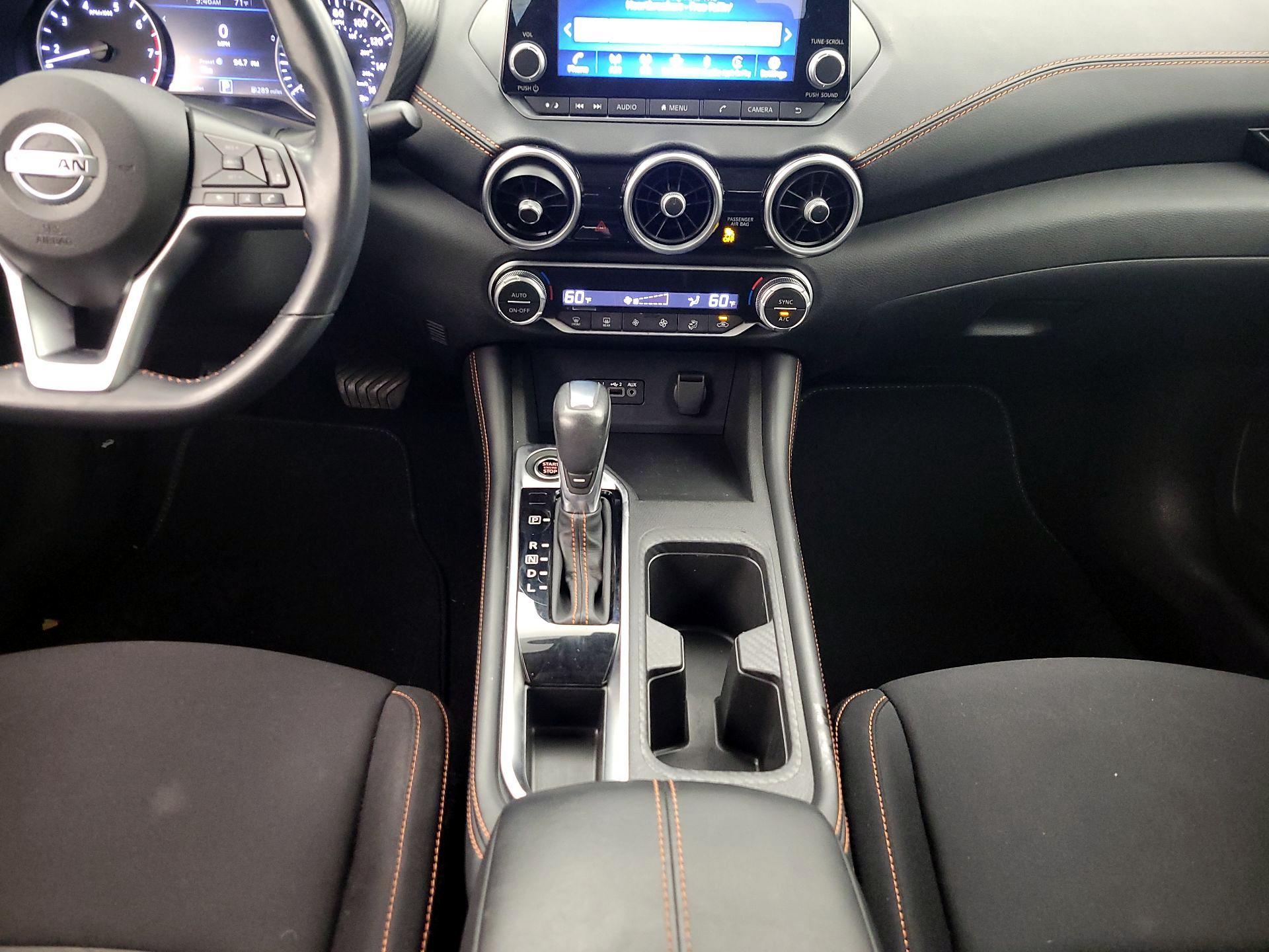 Thumbnail: 2021 Nissan Sentra - 17