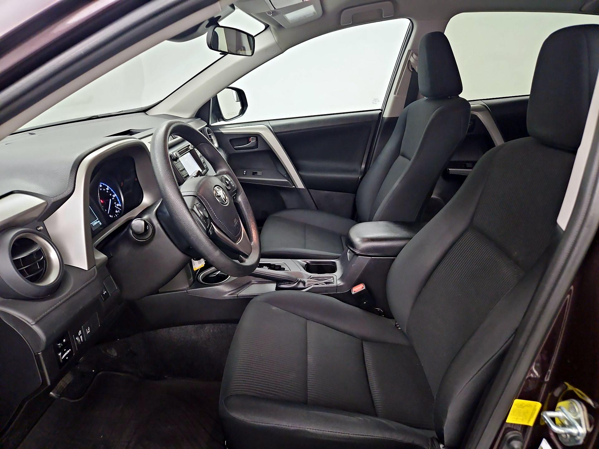Thumbnail: 2017 Toyota RAV4 - 11