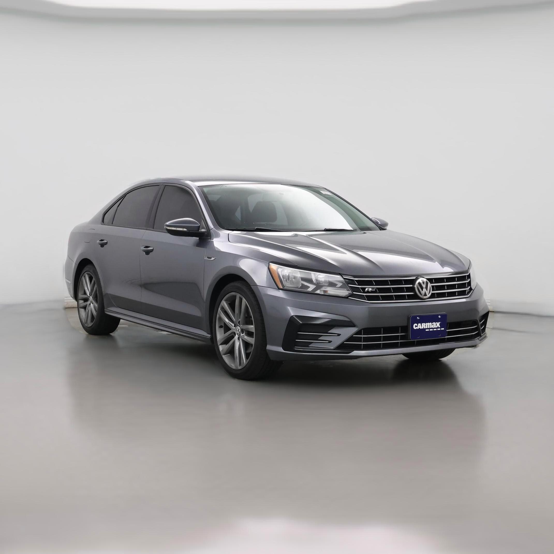 Thumbnail: 2018 Volkswagen Passat - 1