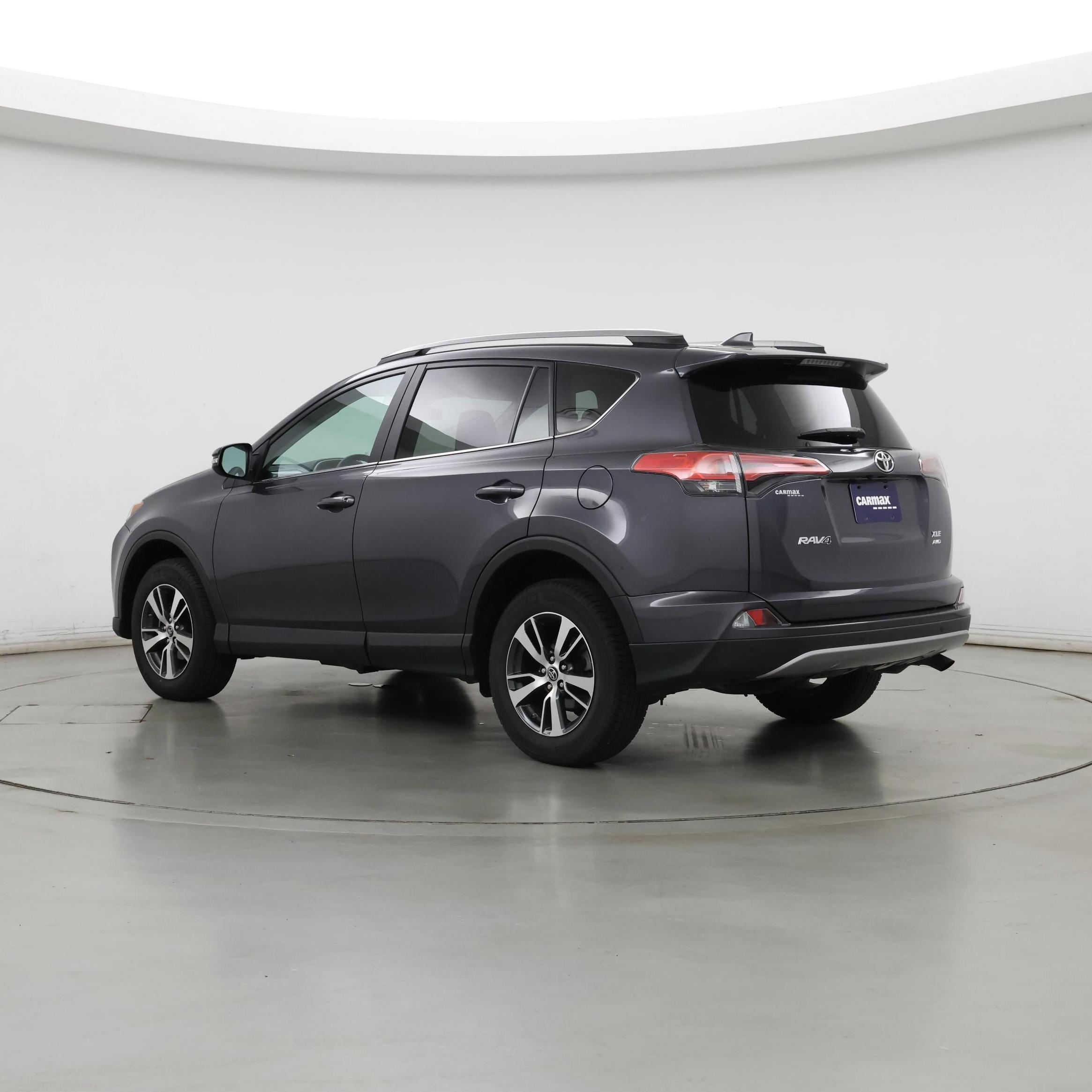 Thumbnail: 2017 Toyota RAV4 - 2