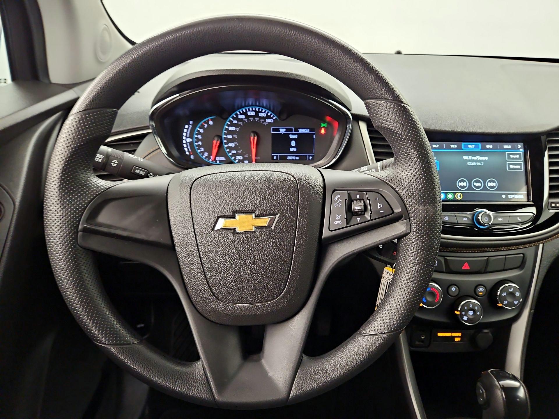 Thumbnail: 2019 Chevrolet Trax - 10