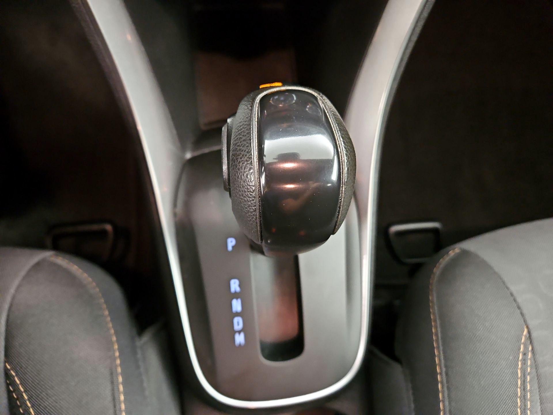 Thumbnail: 2019 Chevrolet Trax - 17