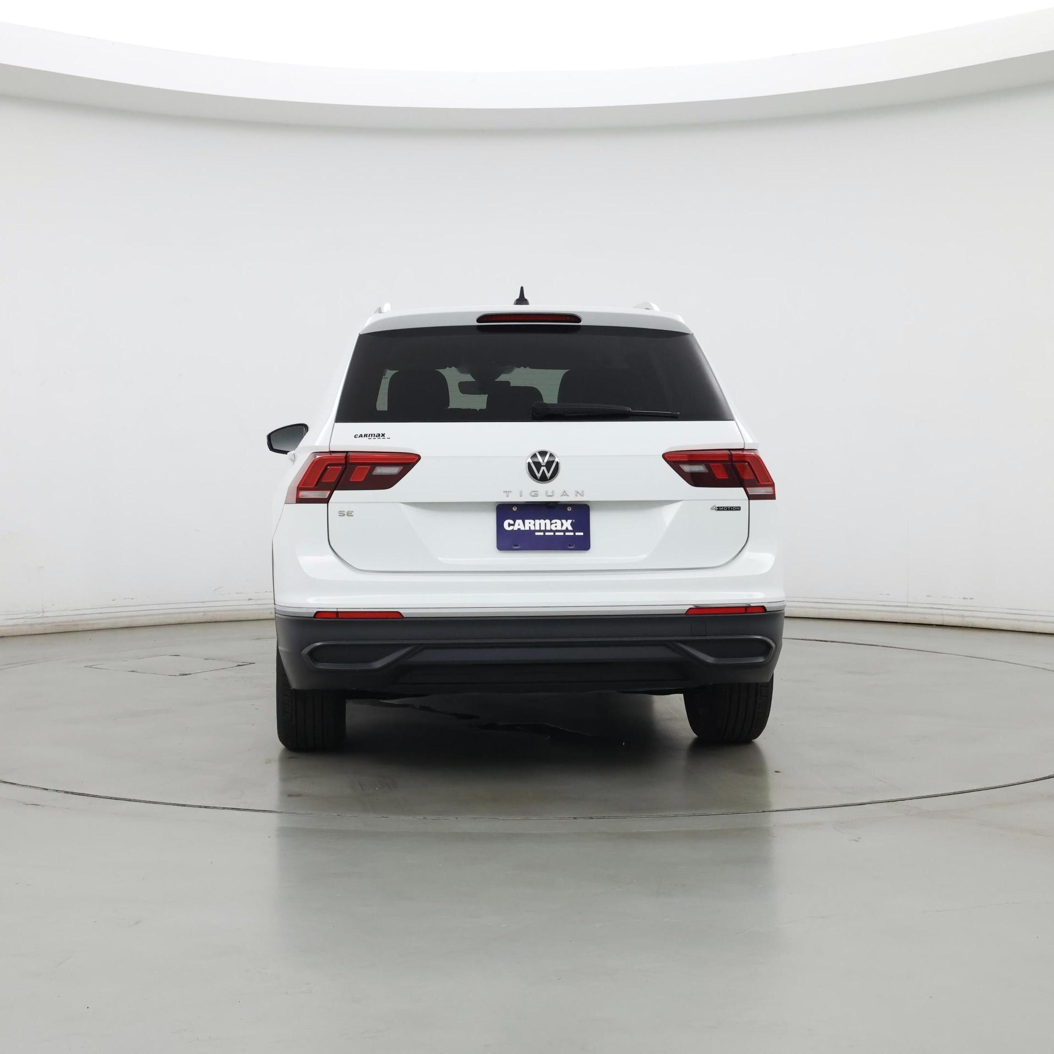 Thumbnail: 2022 Volkswagen Tiguan - 6