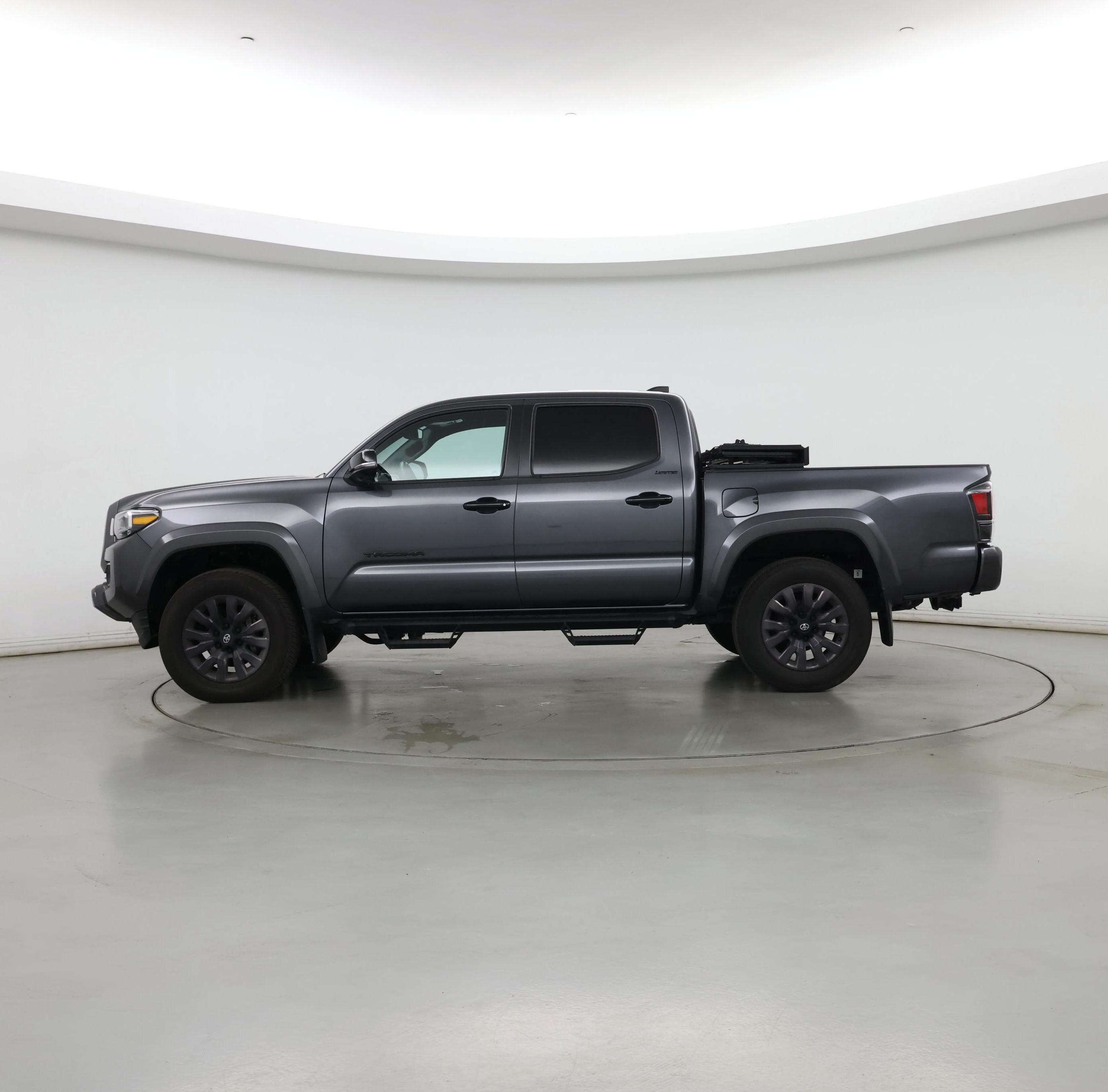 Thumbnail: 2023 Toyota Tacoma - 3