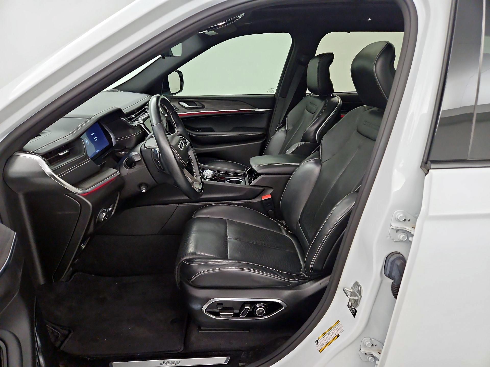 Thumbnail: 2021 Jeep Grand Cherokee L - 11
