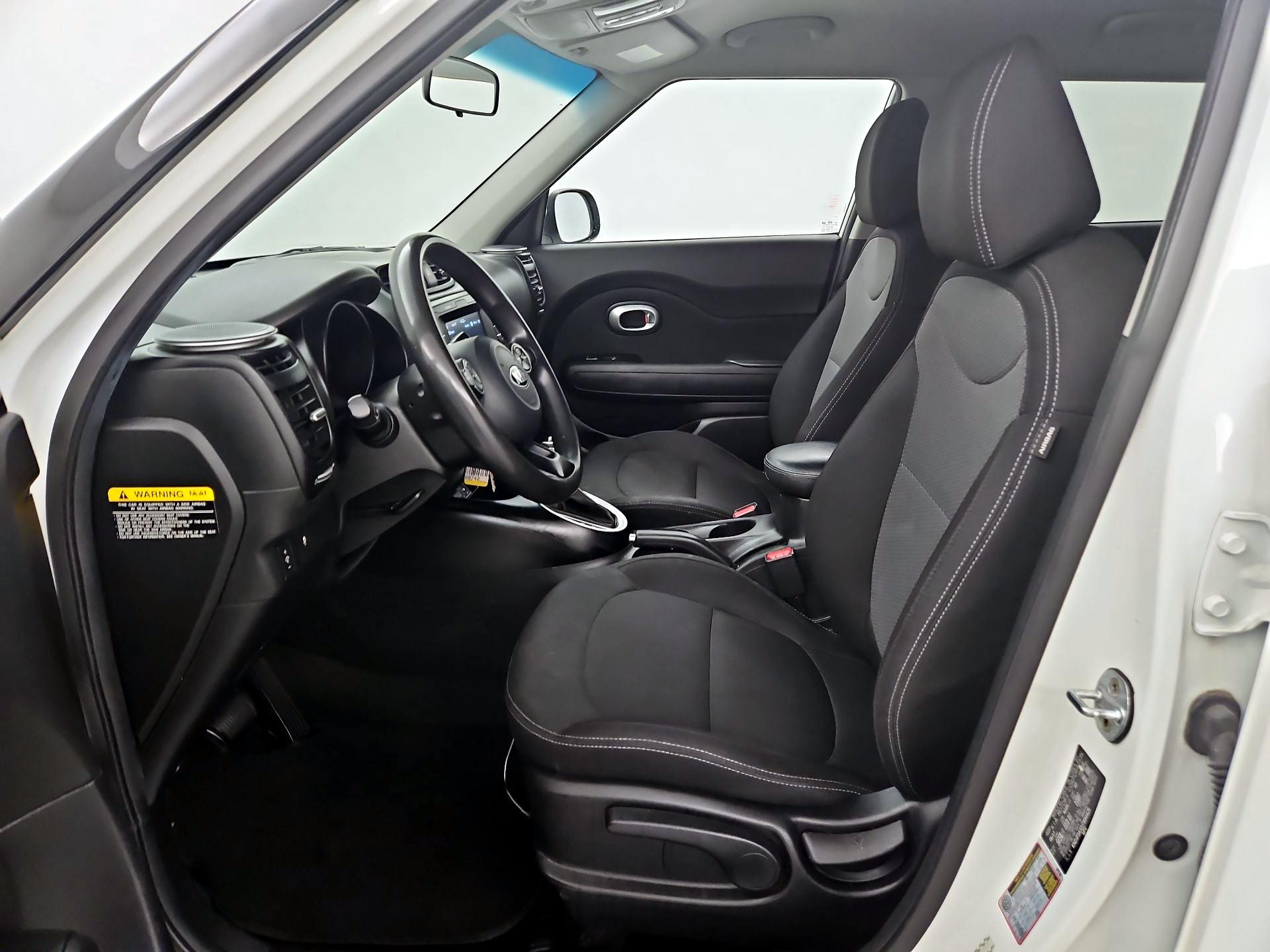 Thumbnail: 2018 Kia Soul - 11