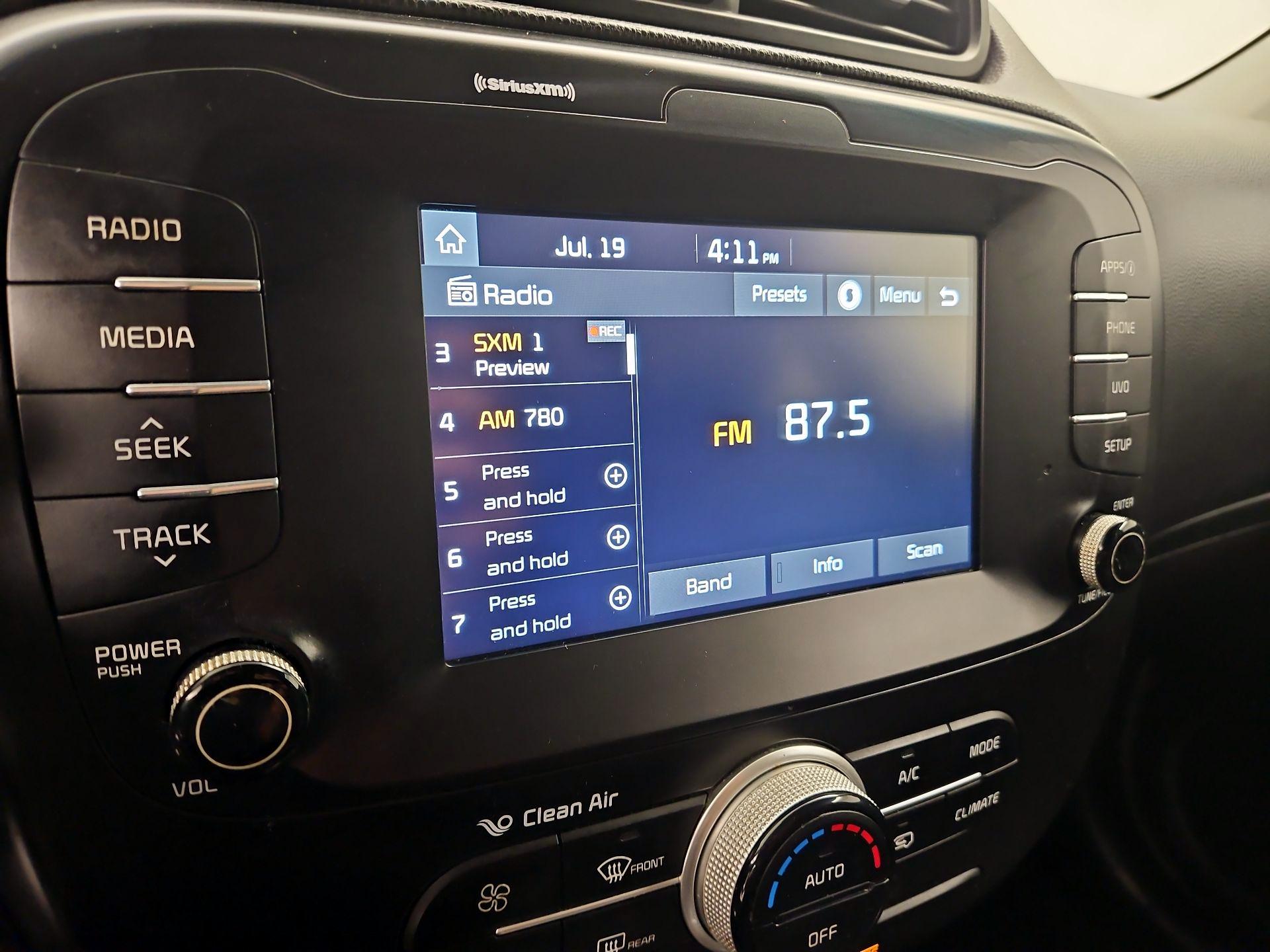 Thumbnail: 2018 Kia Soul - 15