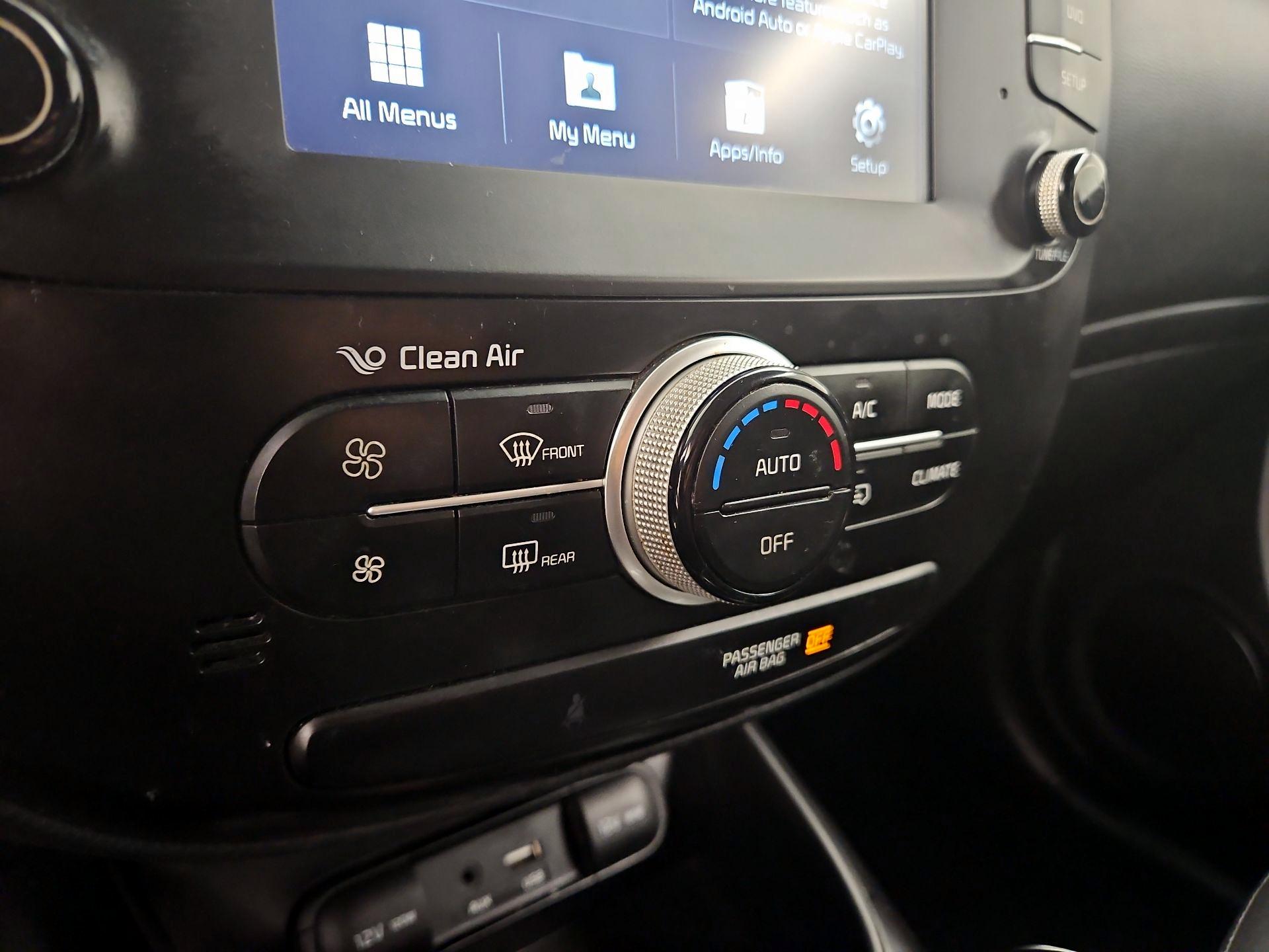 Thumbnail: 2018 Kia Soul - 16