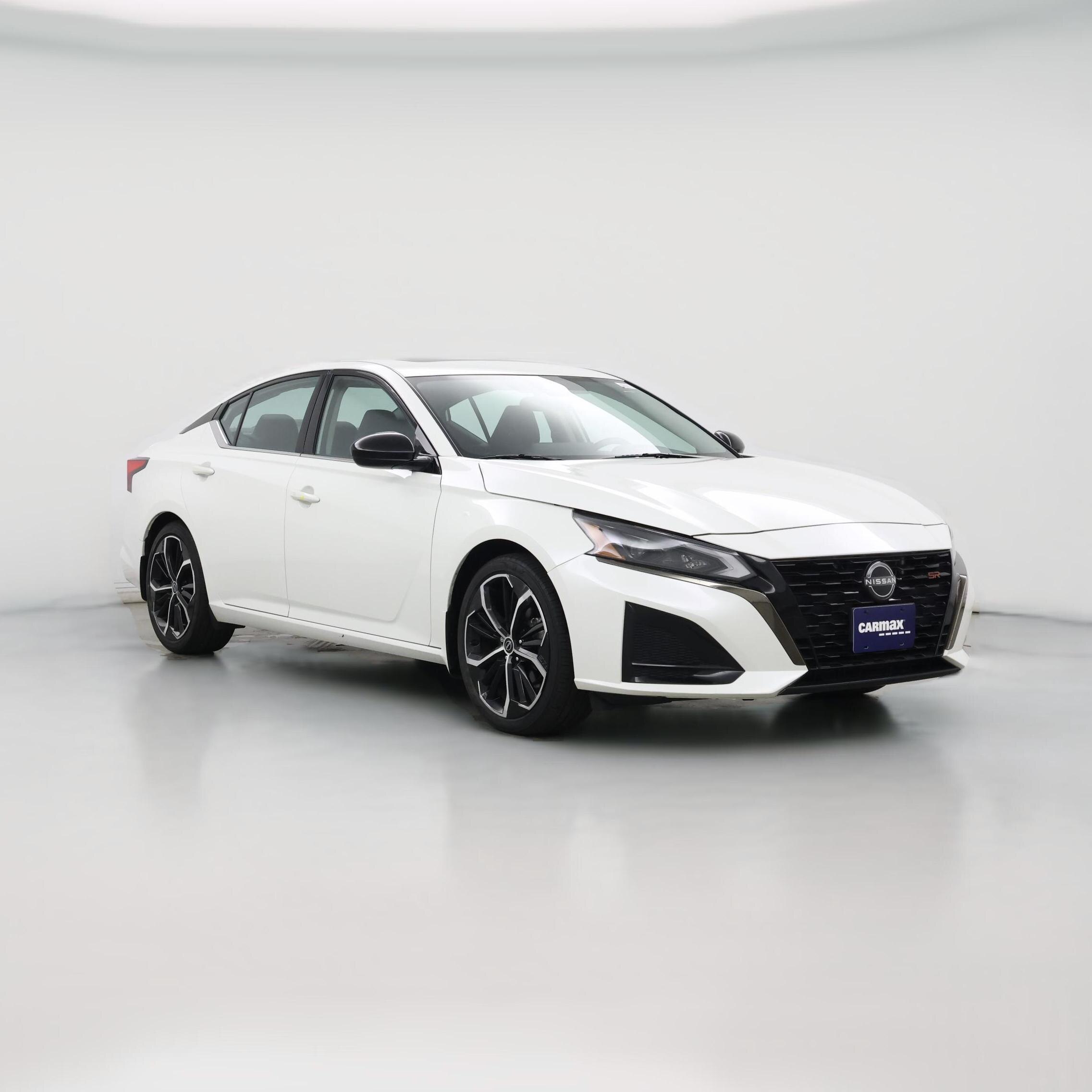 Thumbnail: 2023 Nissan Altima - 1