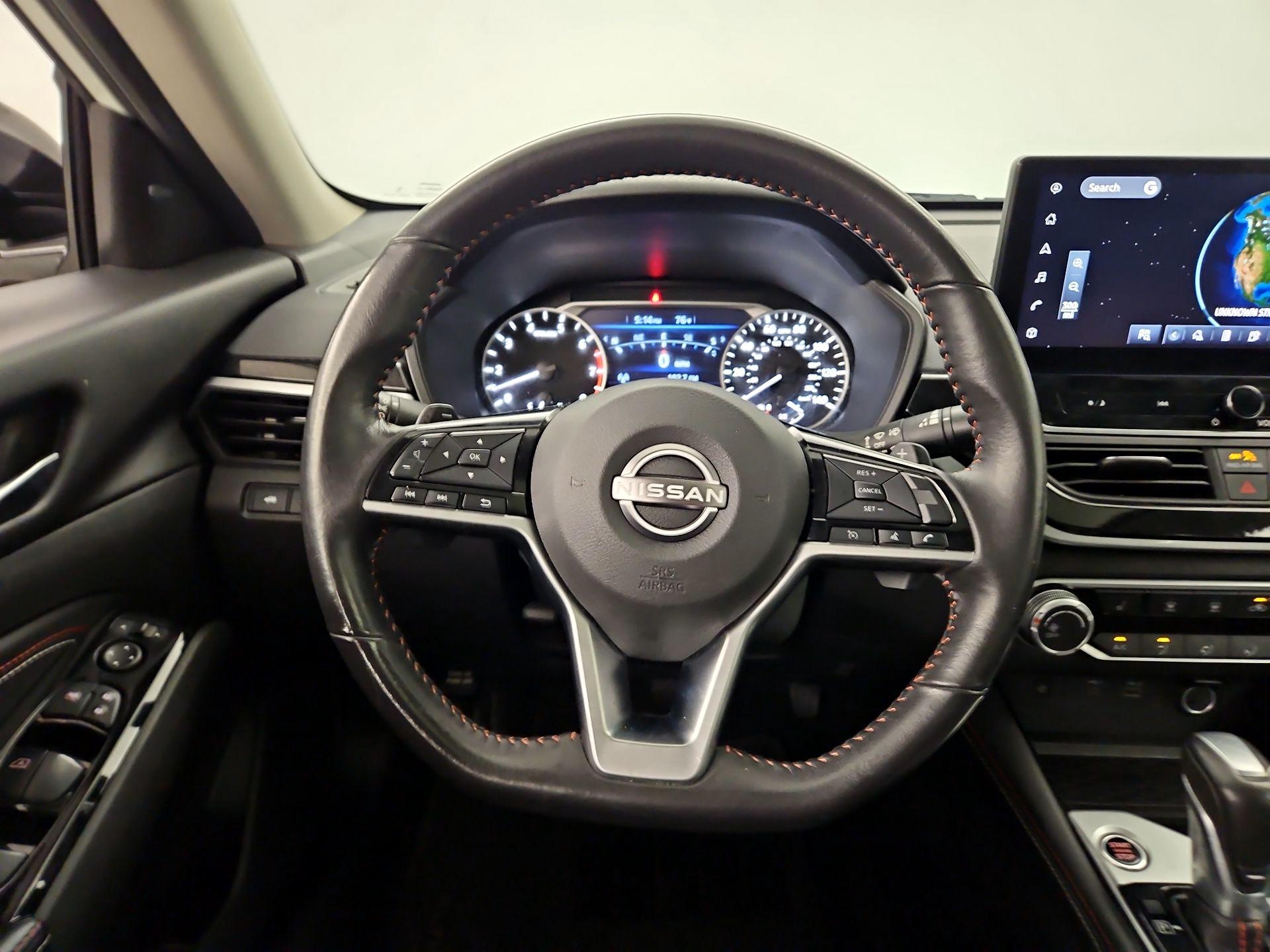 Thumbnail: 2023 Nissan Altima - 10