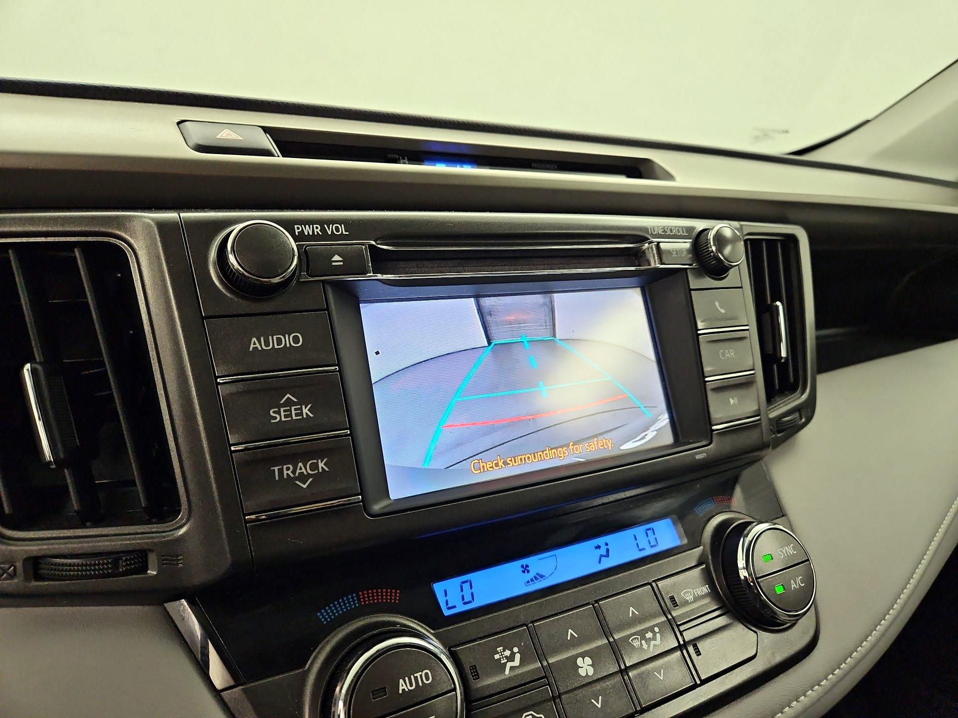 Thumbnail: 2013 Toyota RAV4 - 14