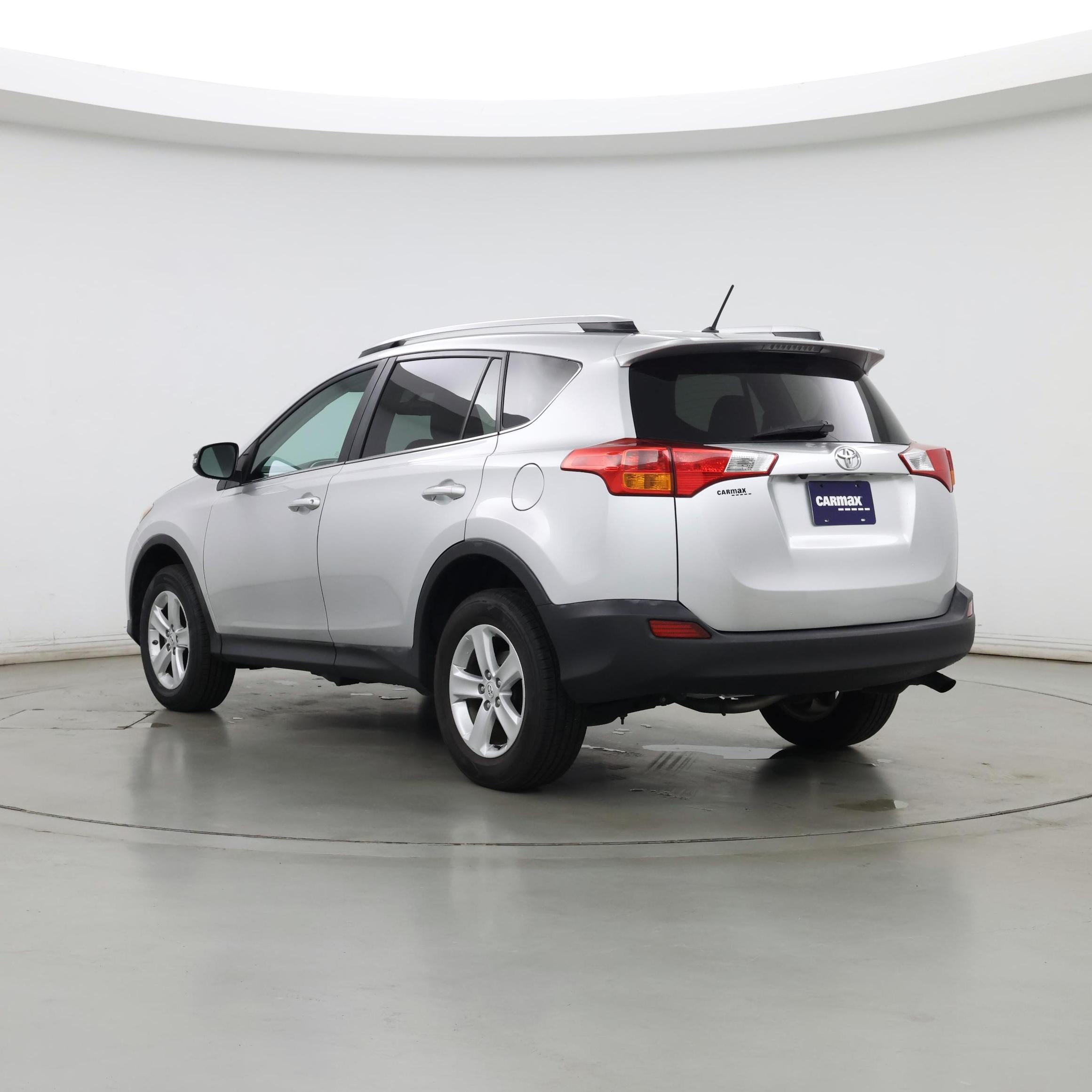 Thumbnail: 2013 Toyota RAV4 - 2