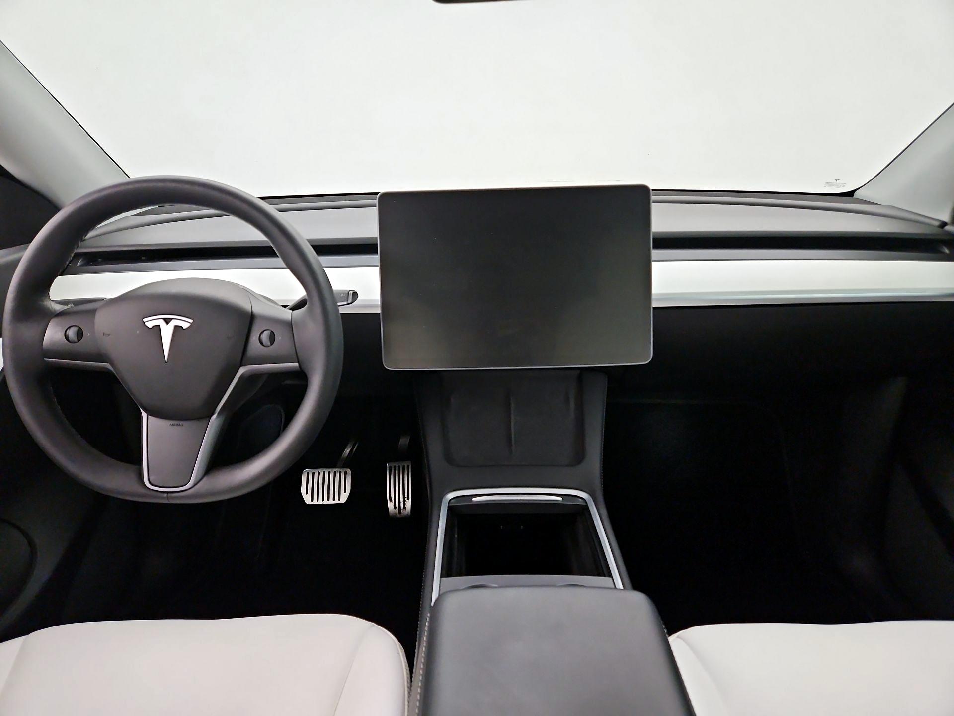 Thumbnail: 2021 Tesla Model Y - 9