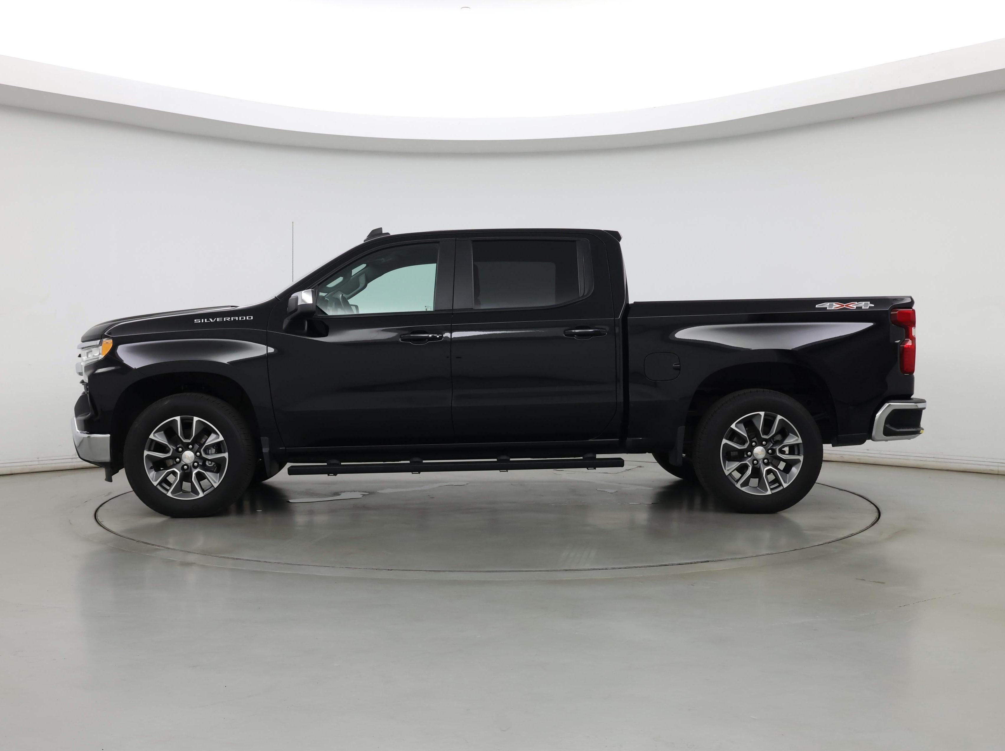 Thumbnail: 2022 Chevrolet Silverado 1500 - 3