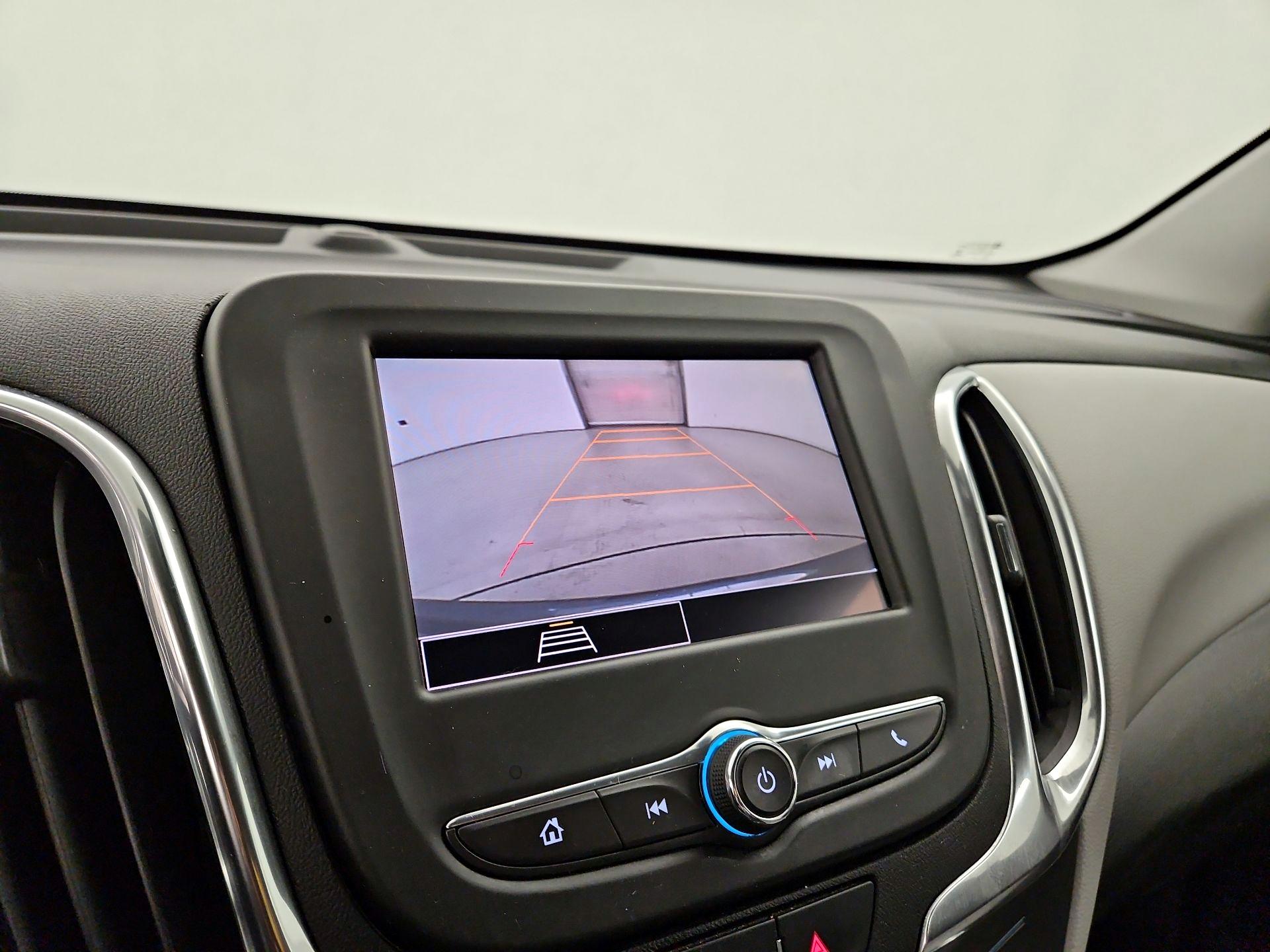 Thumbnail: 2022 Chevrolet Equinox - 14