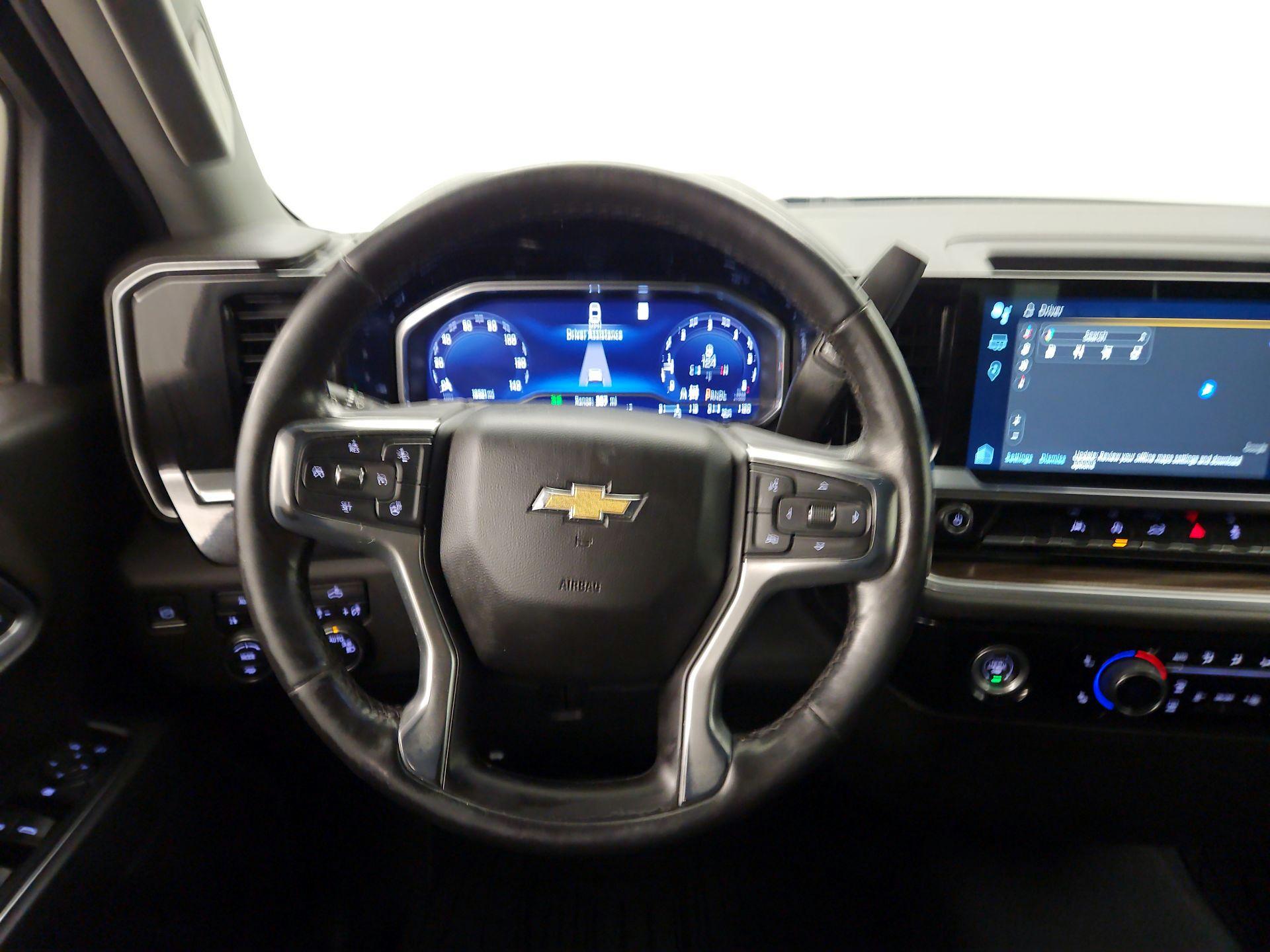Thumbnail: 2022 Chevrolet Silverado 1500 - 10
