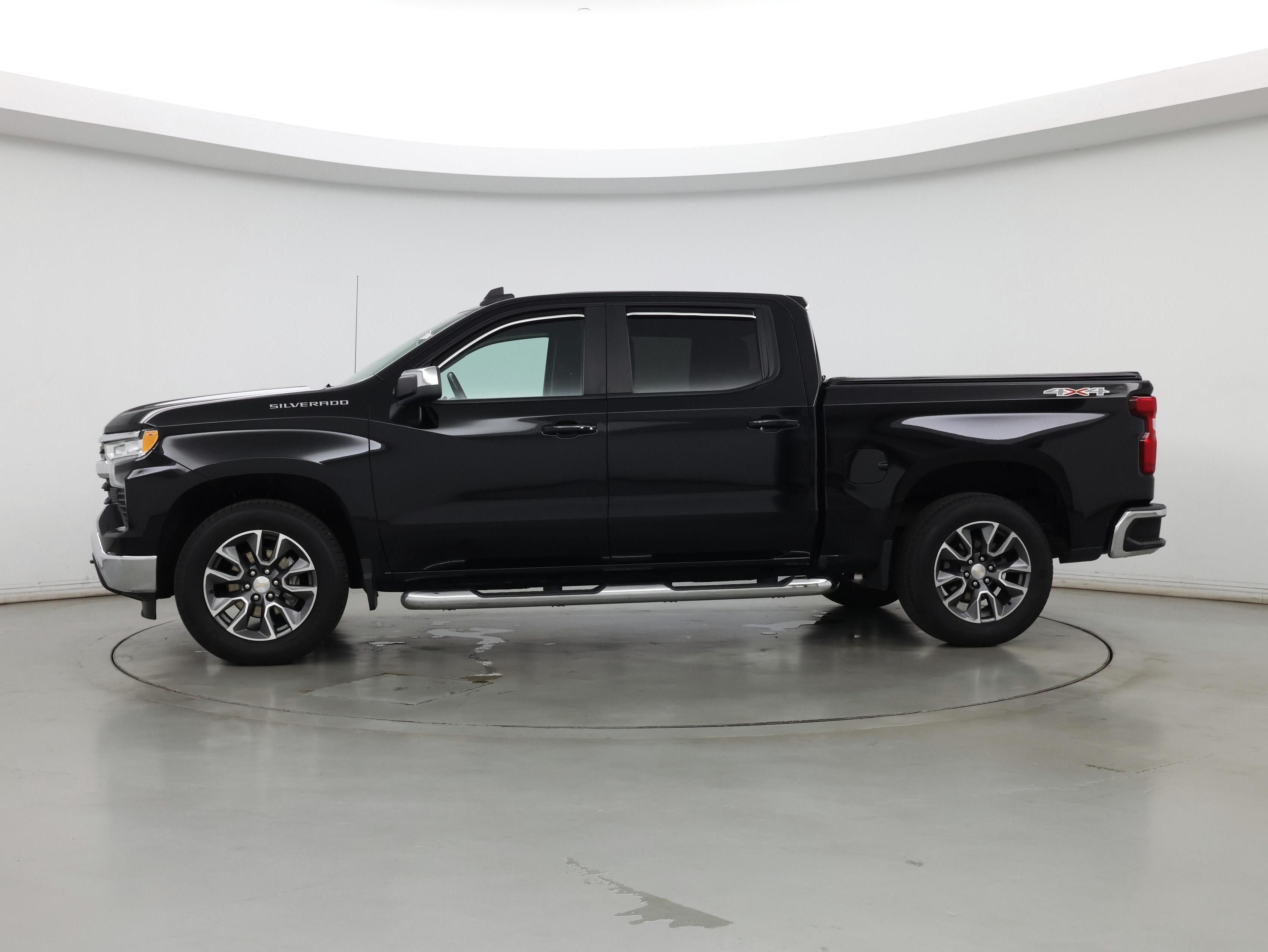 Thumbnail: 2022 Chevrolet Silverado 1500 - 3